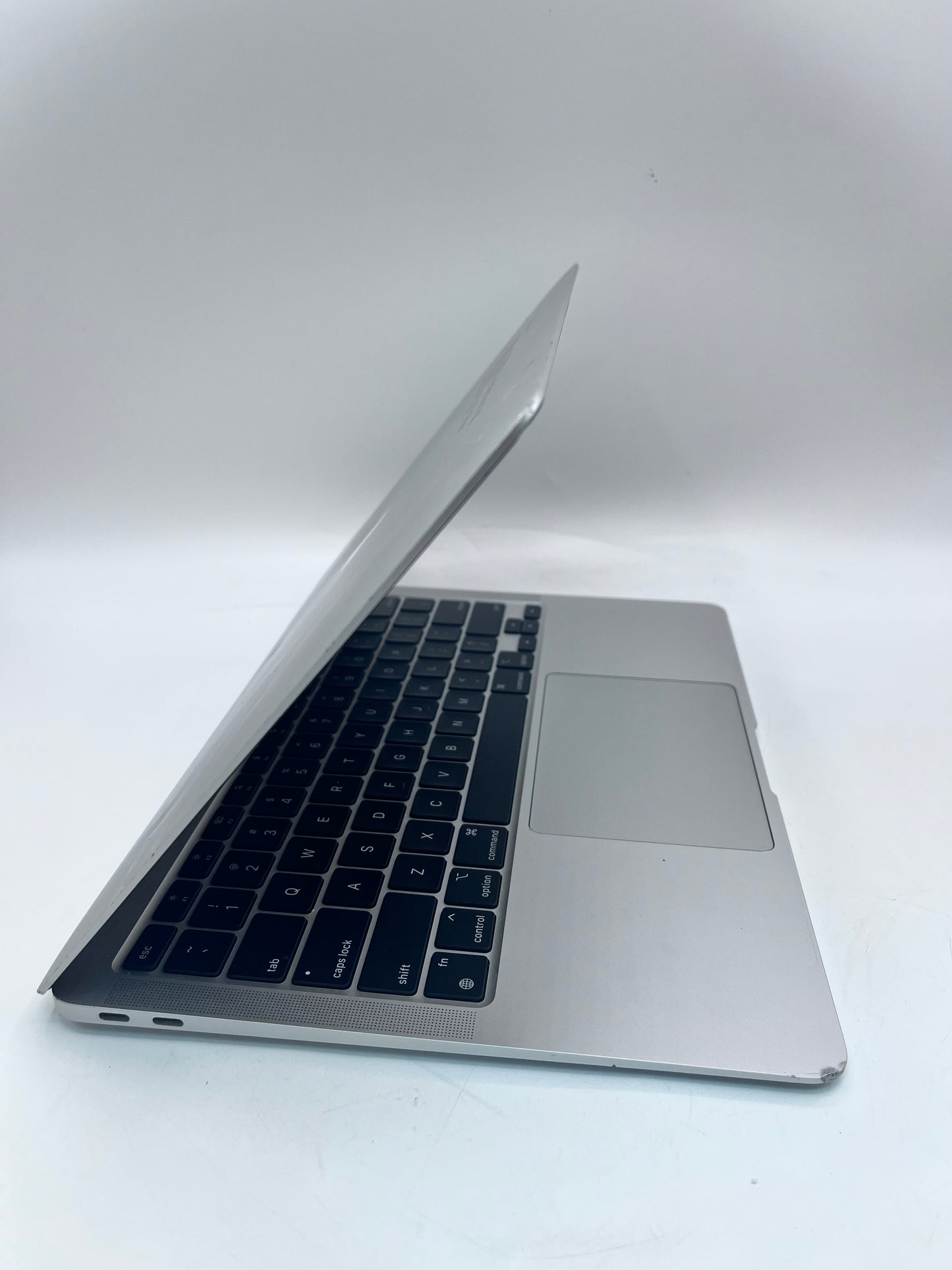 2020 Apple MacBook Air 13.3" M1 7C 8GB 128GB A2337 REMOTELY MANAGED CRACKED