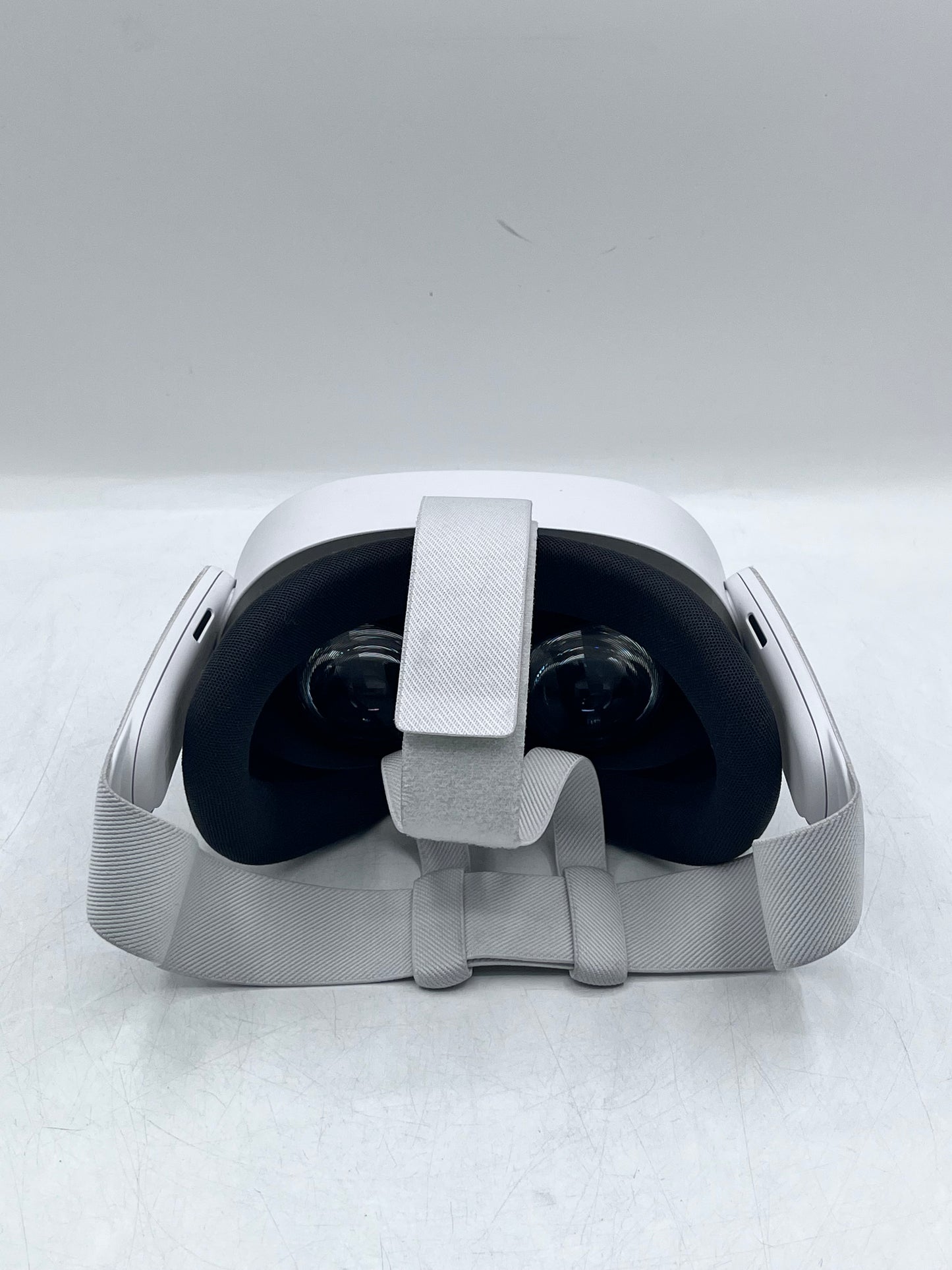 Meta Quest 3S 128GB VR Headset - White