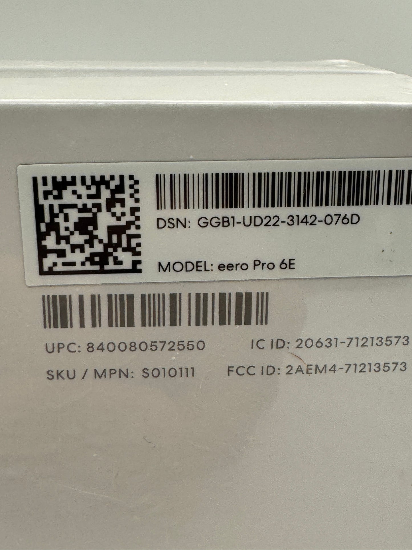 Eero Pro 6E Tri-Band AXE5400 Wi-Fi 6E Mesh Router White BRAND NEW Free Shipping