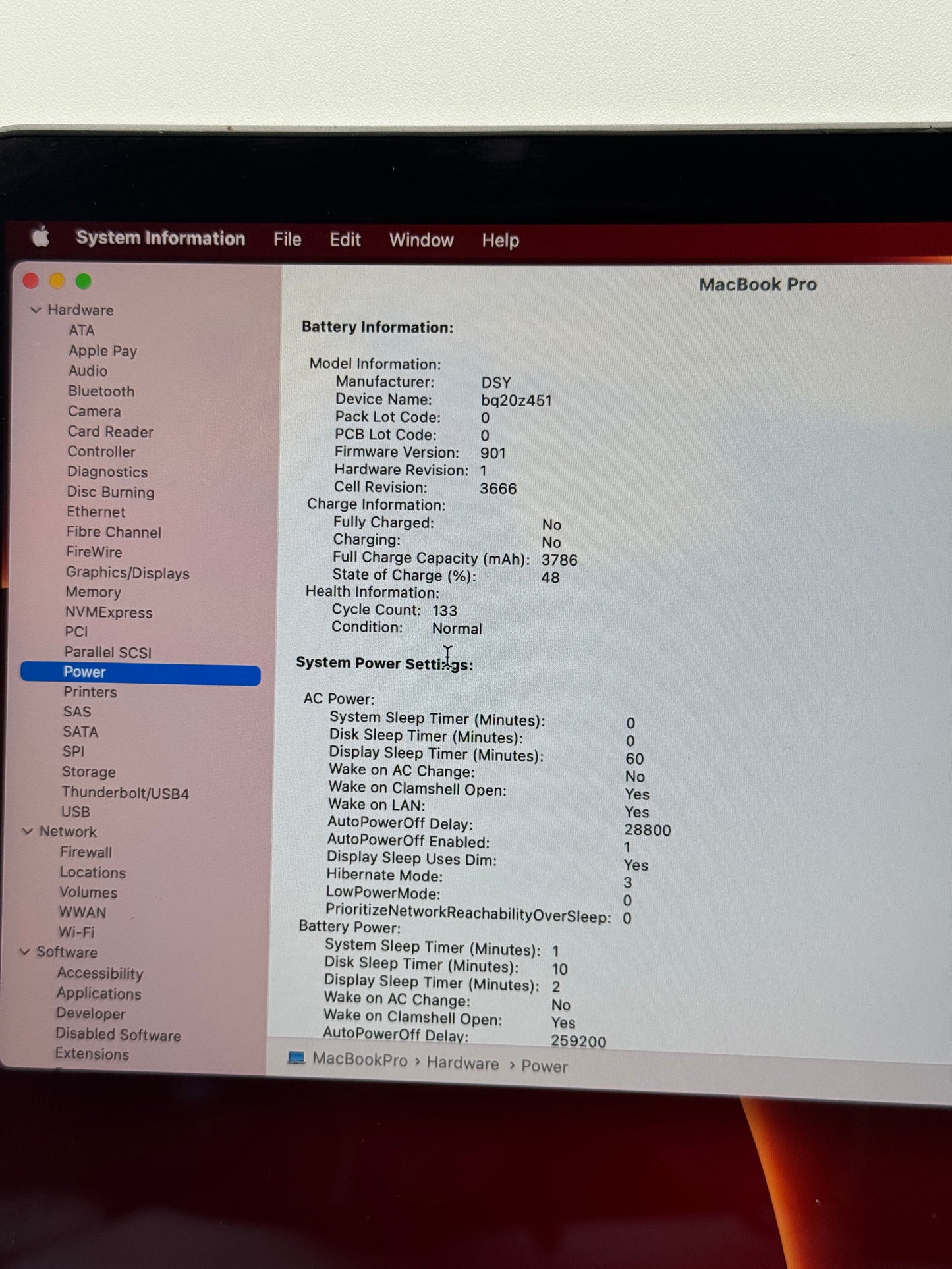 2017 Apple MacBook Pro 13" i5 16GB 512GB A1708 MPXW2LL/A Space Grey 122 Cycle Count