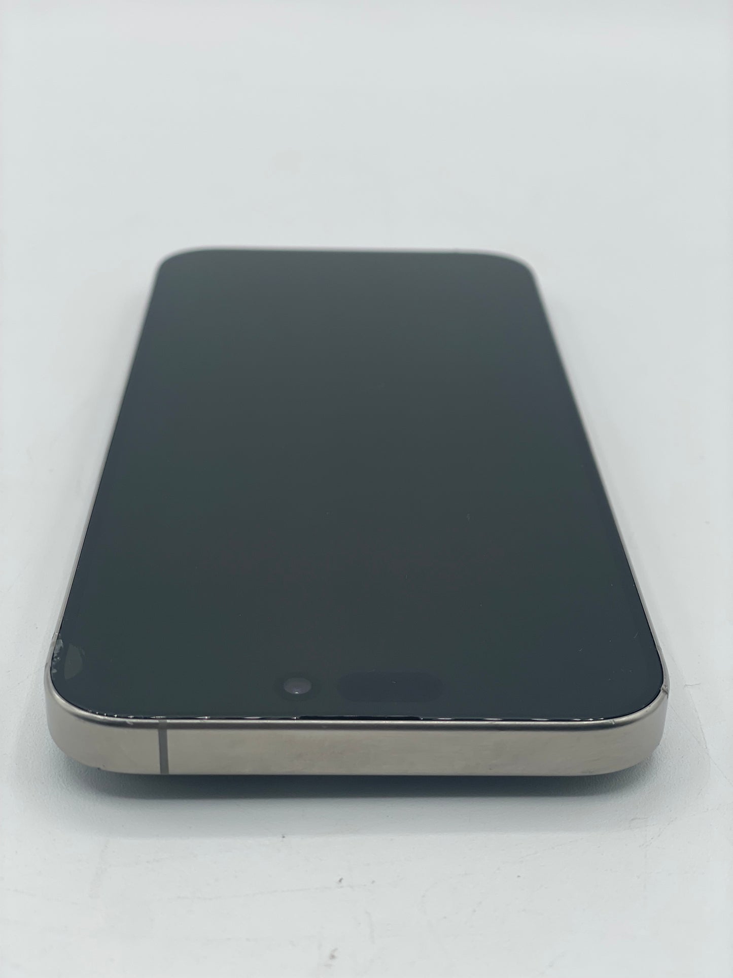 Unlocked Apple iPhone 15 Pro Max 256GB A2849 MU683LL/A Natural Titanium READ