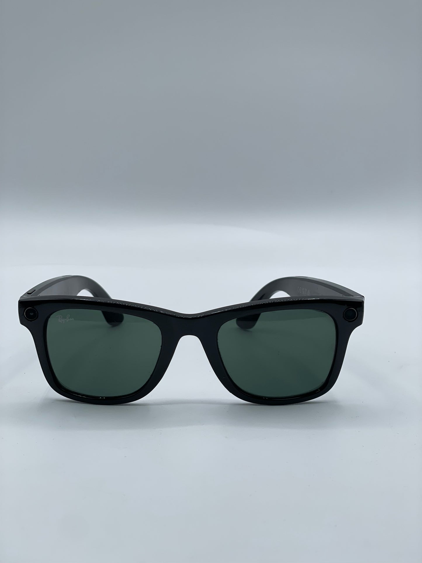 Ray-Ban Meta Wayfarer RW4008 Smart Sunglasses w/ Case - Matte Black