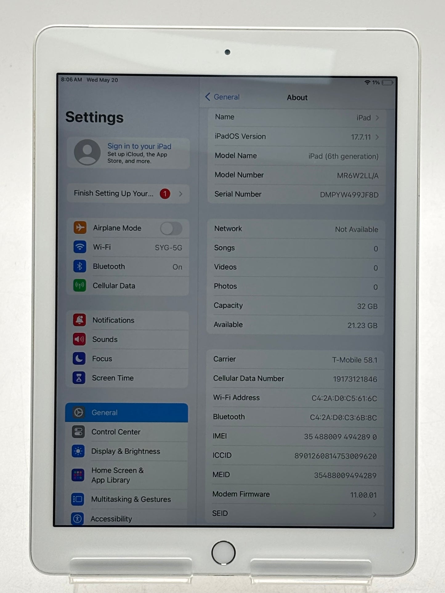 Apple iPad 6th Generation A1954 32 GB, Wi-Fi + 4G, 9.7 in, Silver (FREE SHIPPING)