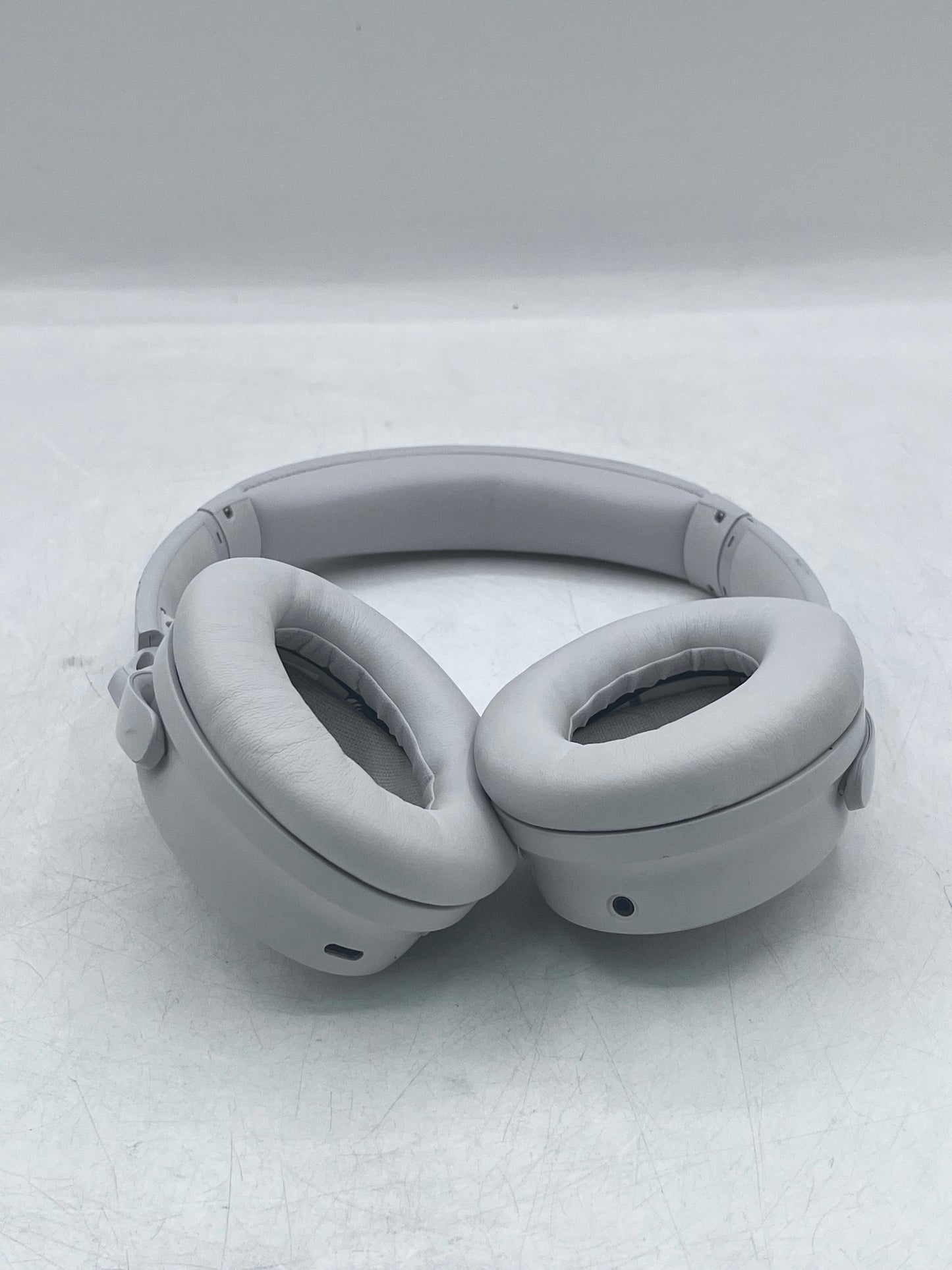 Bose QuietComfort 35 II Wireless Headphones - Beige