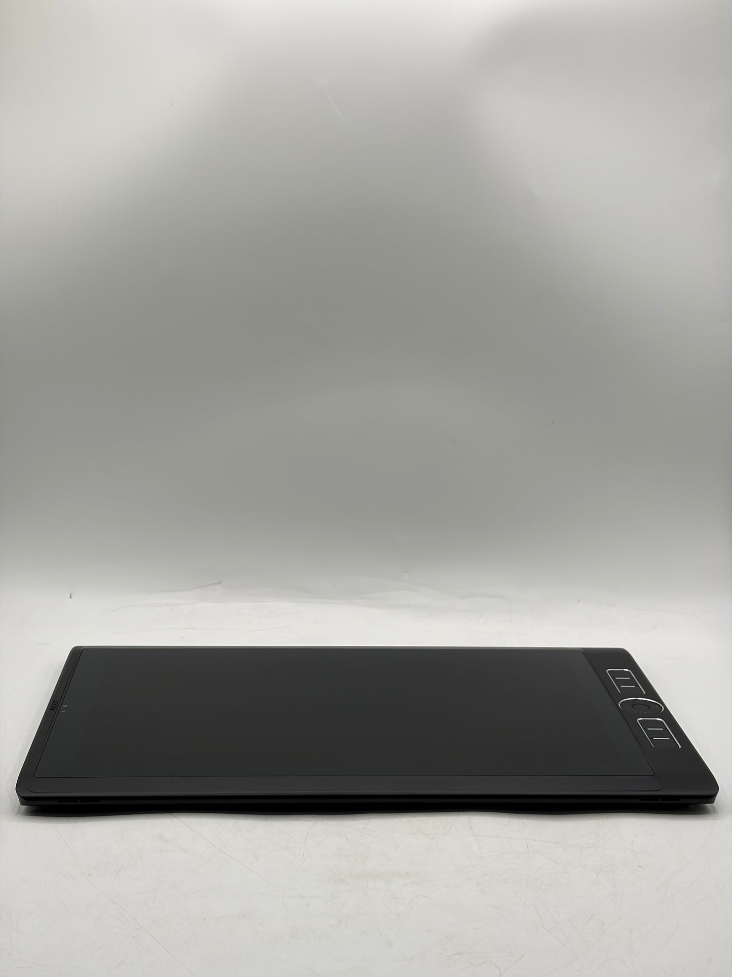 Wacom MobileStudio Pro 13 DTH-W1320 Graphics Tablet Computer i7-6567U 8GB 256GB