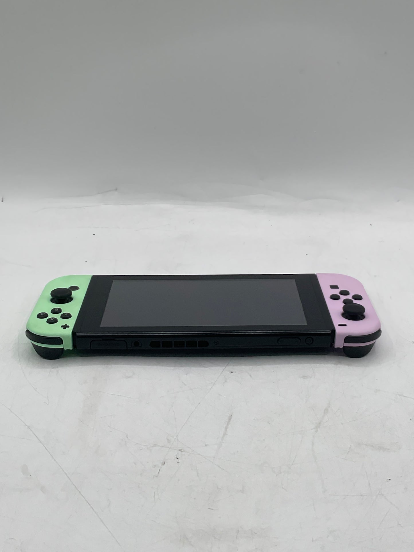 Nintendo Switch (HAC-001) 2017 64GB Console with Joy-Cons
