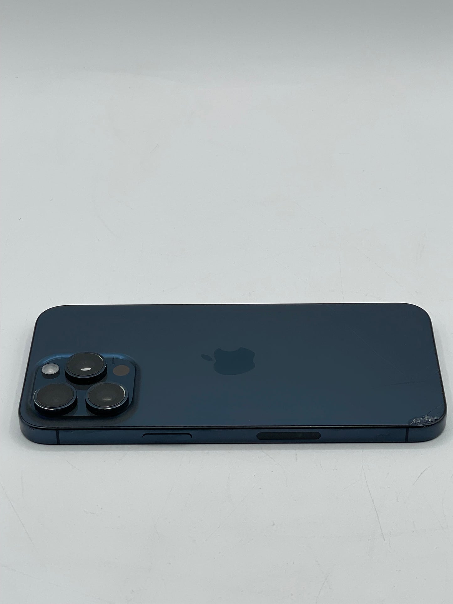 AT&T Only Apple iPhone 15 Pro Max 1TB A2849 NU6J3LL/A Blue 100% Battery Health