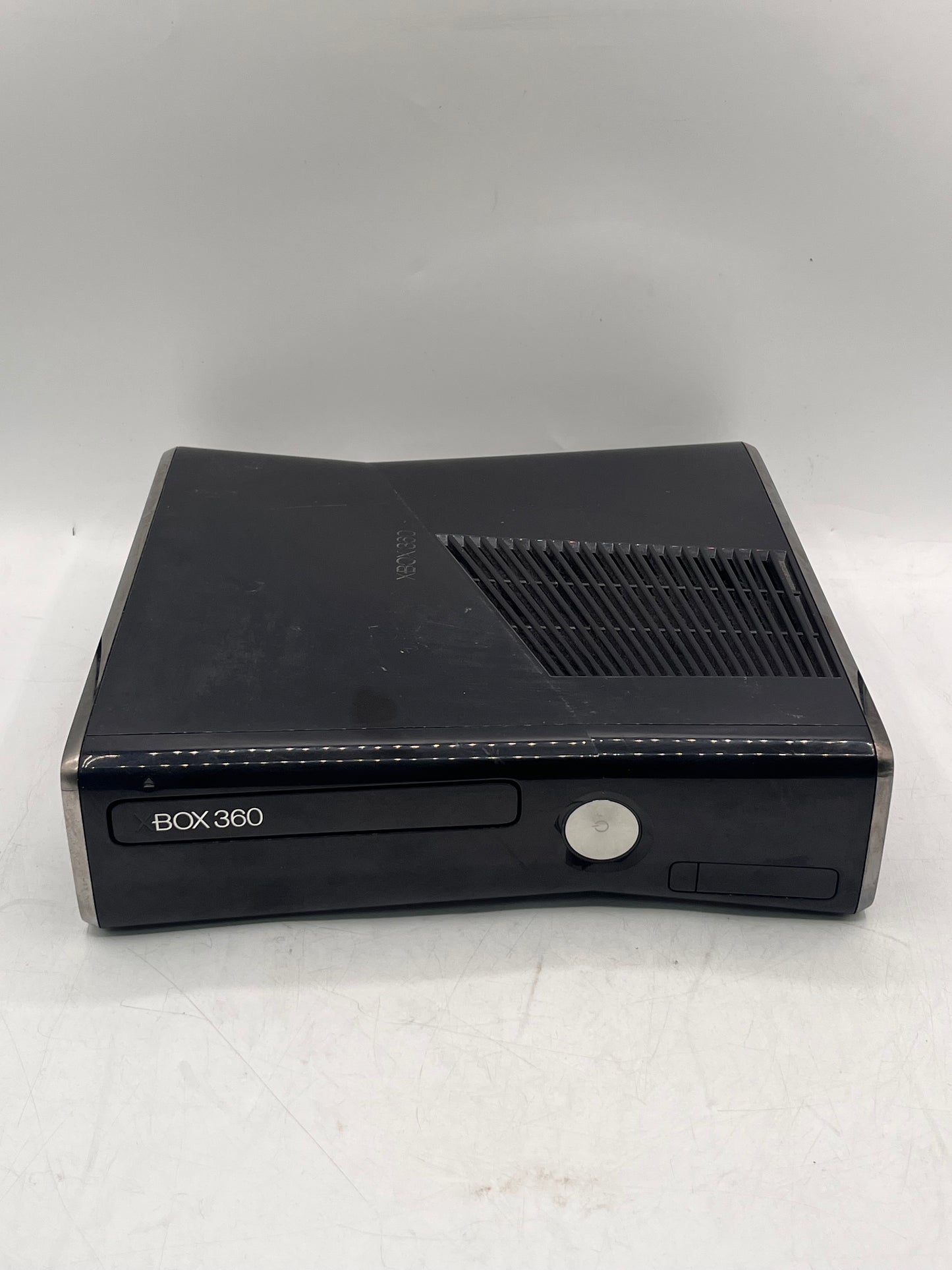 Microsoft Xbox 360 S (1439) 2010 250GB Black Video Game System