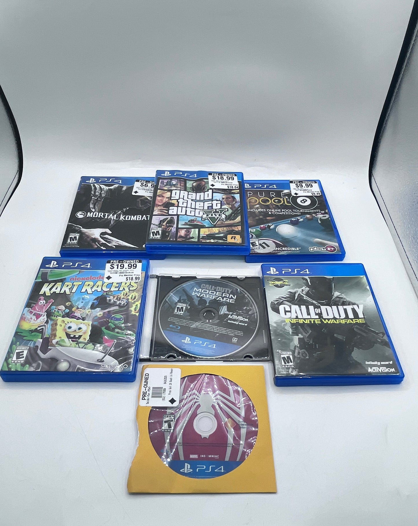 Sony PlayStation 4 Slim CUH-2215B 500GB Console w/ 2 Controllers & 7 Games - Black