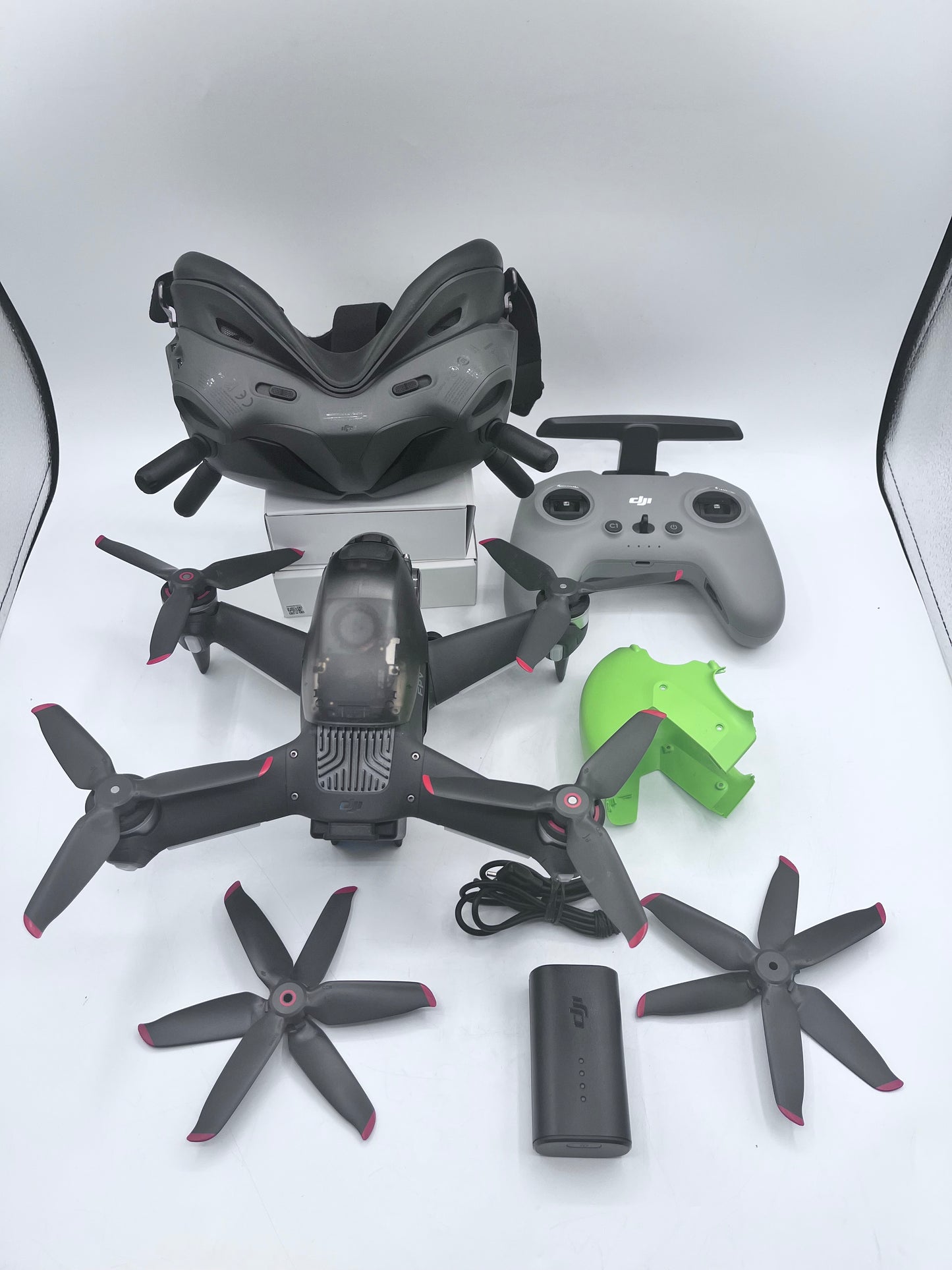 DJI FPV Quadcopter Drone Kit with Controller and Goggles, Electric, Black/Gray