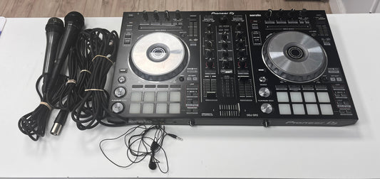 Pioneer DDJ SR2 DJ Mixer w/ Wires, 2 Microphones and Carrying Case Tested Free Shipping