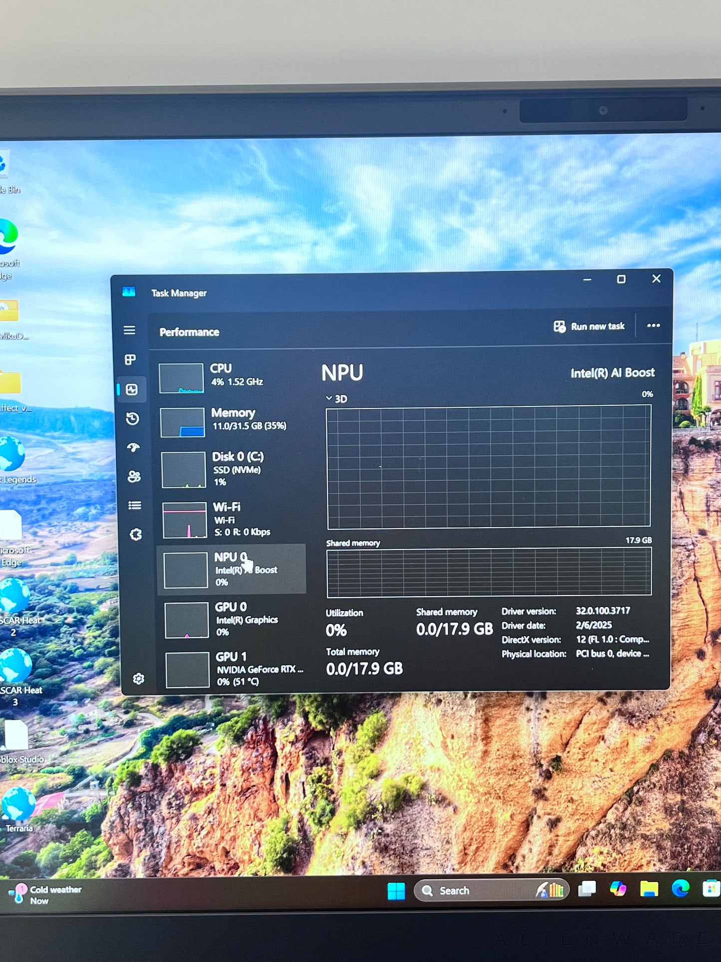 Dell Alienware 16X Aurora Ultra 9 275HX 32GB 1TB SSD RTX 5060 Intel AI Boost