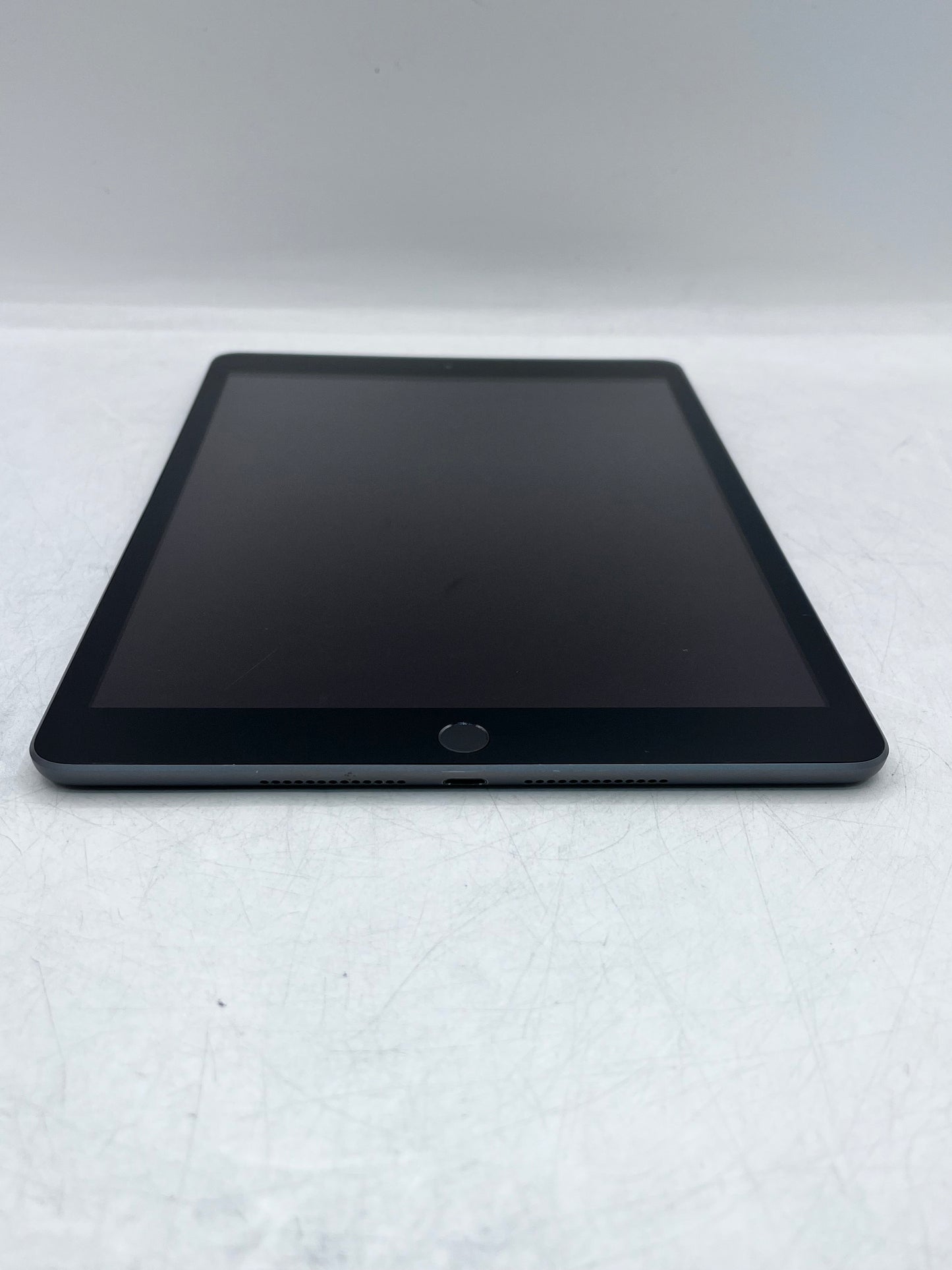 Apple iPad (7th Gen) A2200 32GB  Remotely Managed -  Space Gray