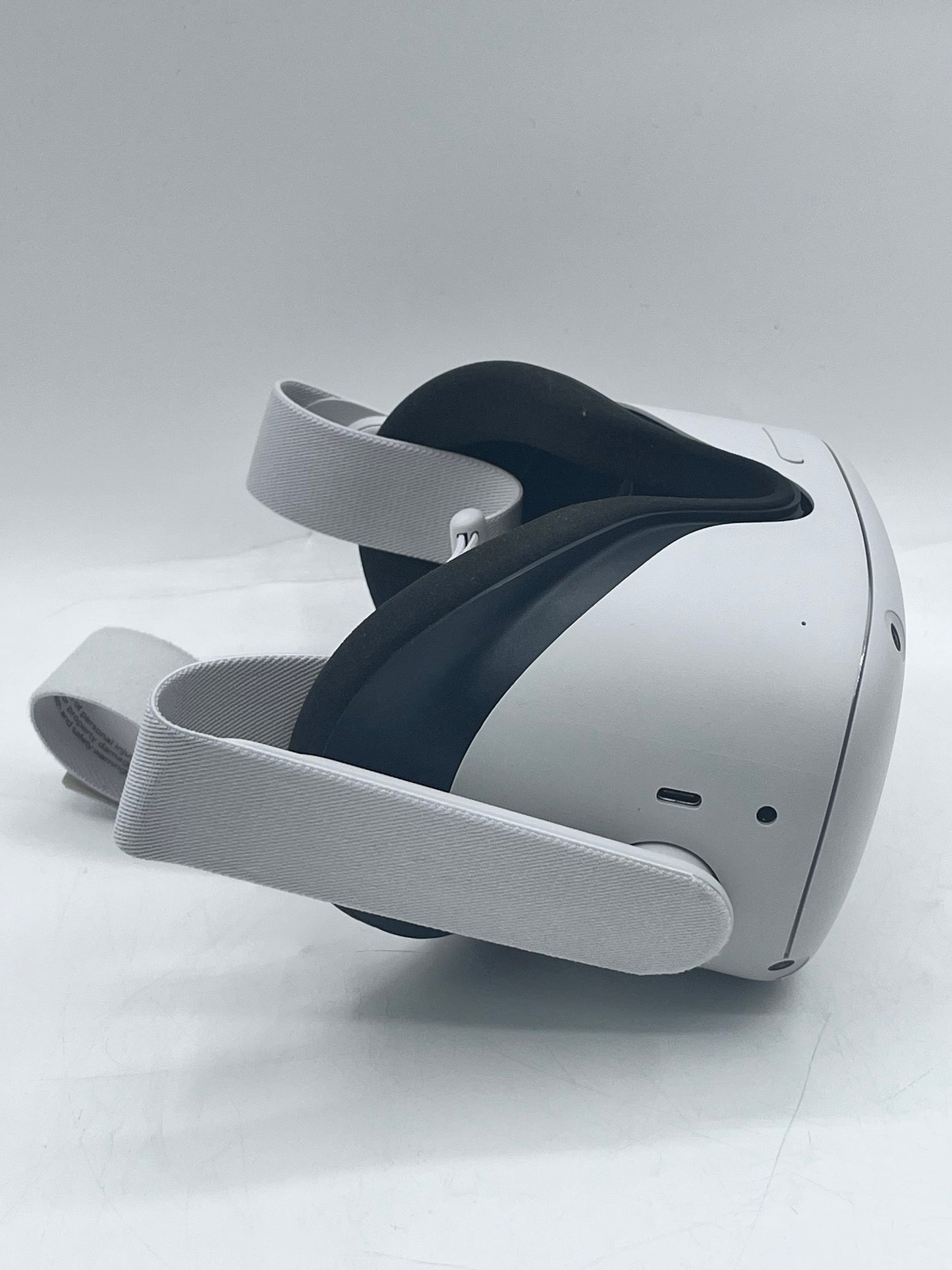 Meta Oculus Quest 2 256GB VR Headset - White