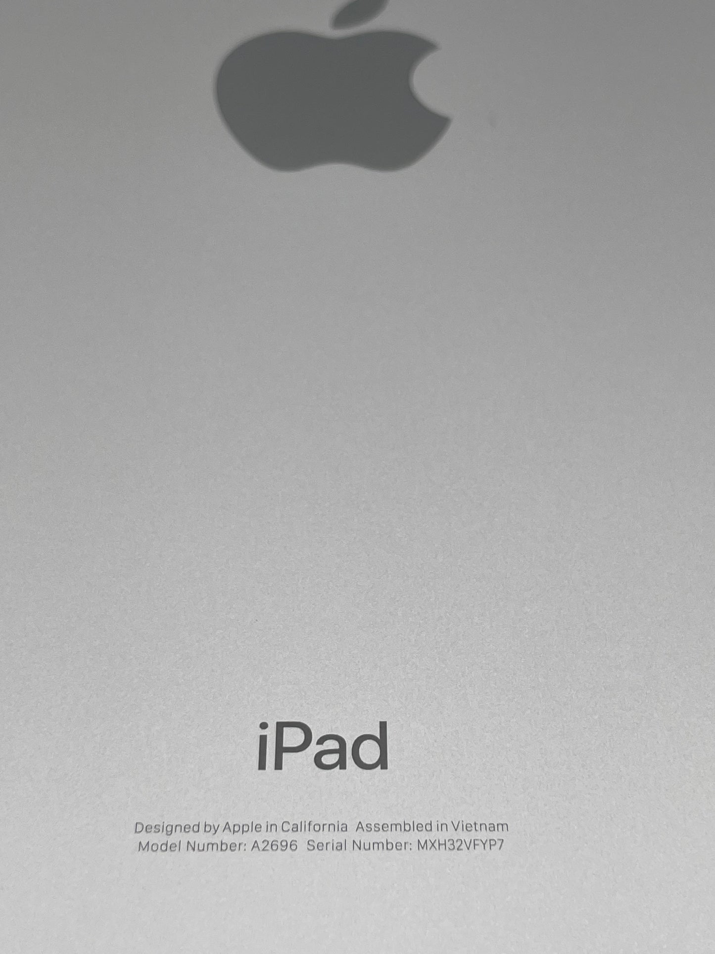 Wi-Fi Only Apple iPad 10th Gen 64GB A2696 MPQ03LL/A - Silver