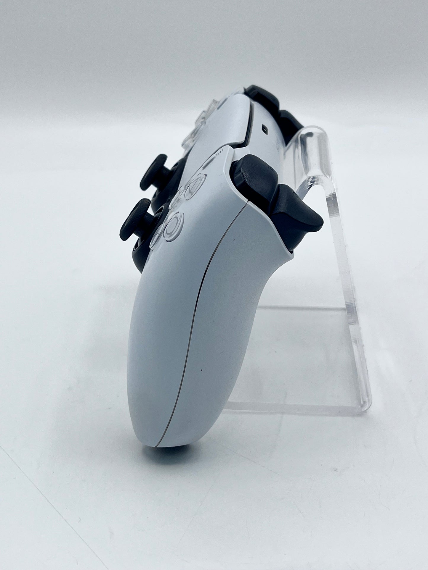 Sony PlayStation 5 PS5 Model CFI-1215B White Gaming Console w/ Controller