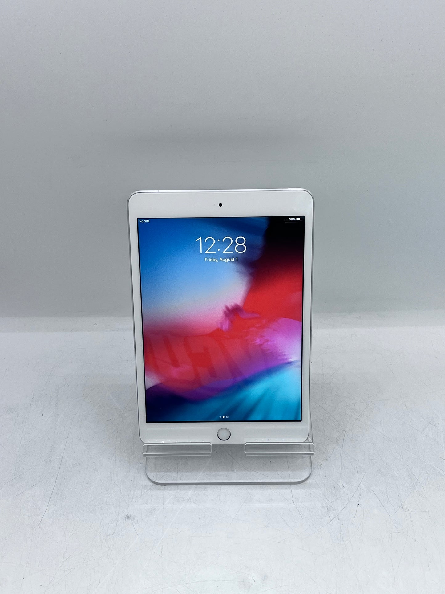 Apple iPad Mini (3rd Gen) A1600 MH3F2LL/A 64GB, Wi-Fi + 4G Unlocked - Silver