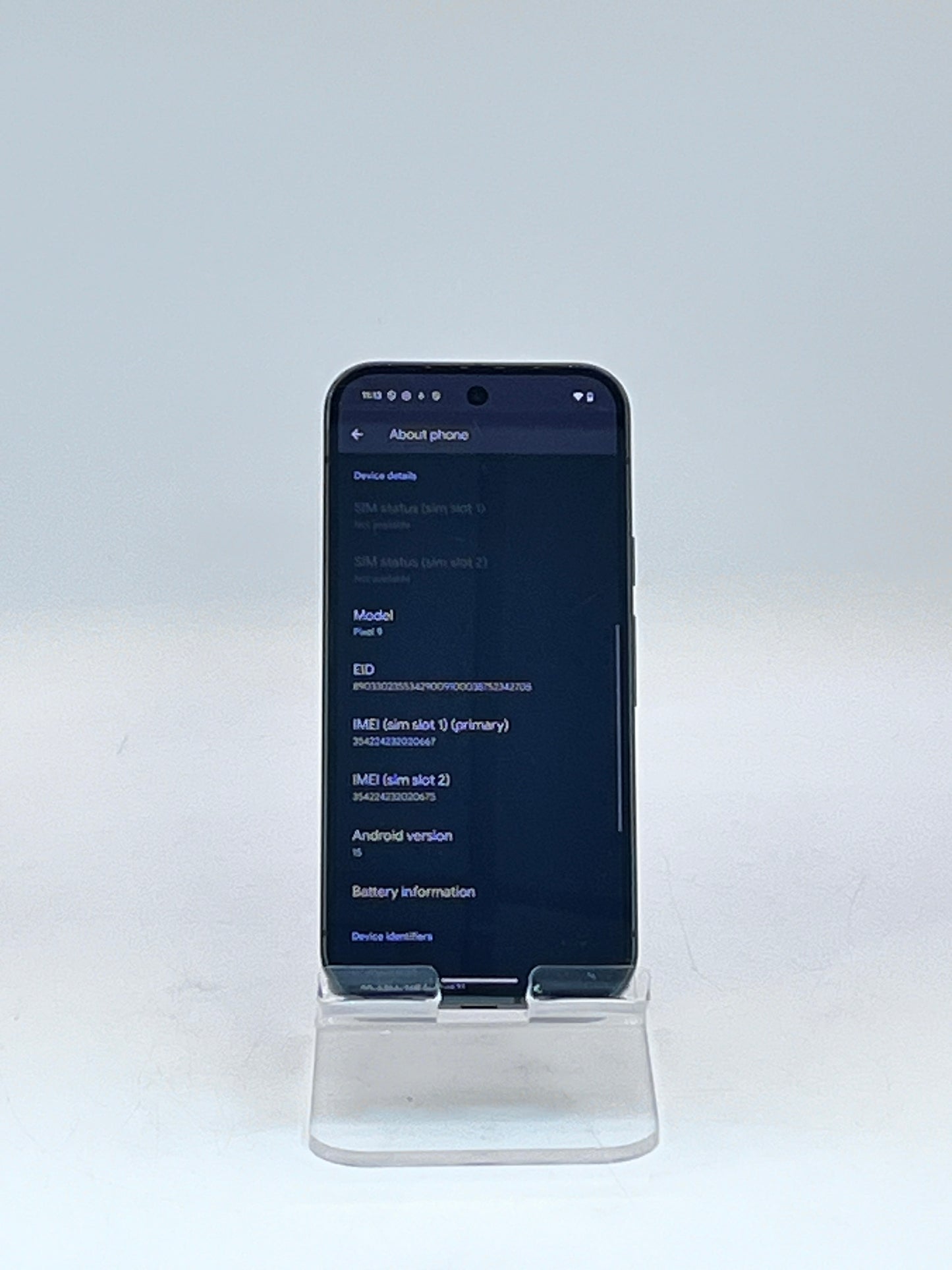 Google Pixel 9 - 128GB Space Gray G2YBB Used with Box - Clean IMEI