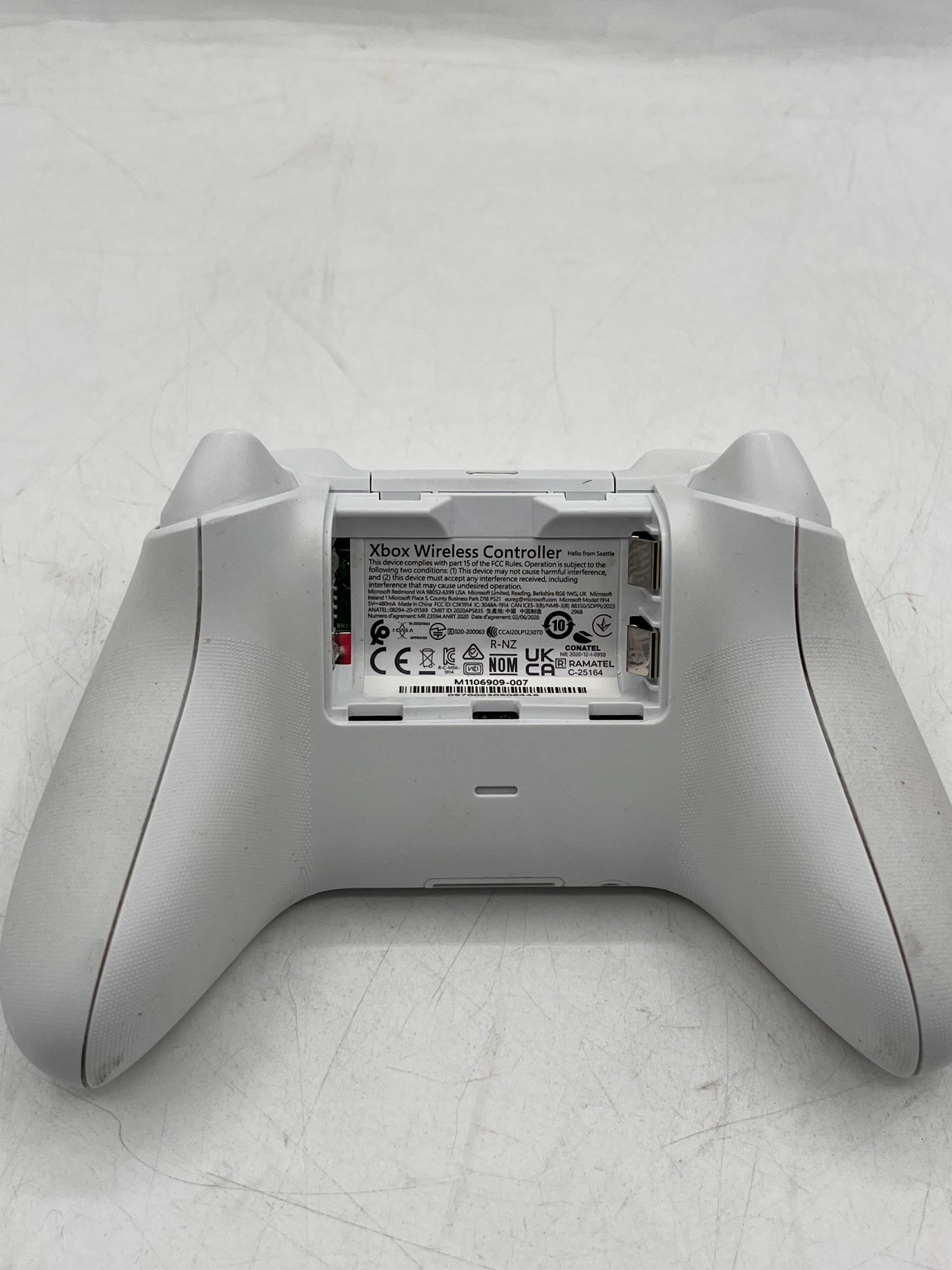 Microsoft Xbox Series S (1883) 2020 512GB Video Game System - White