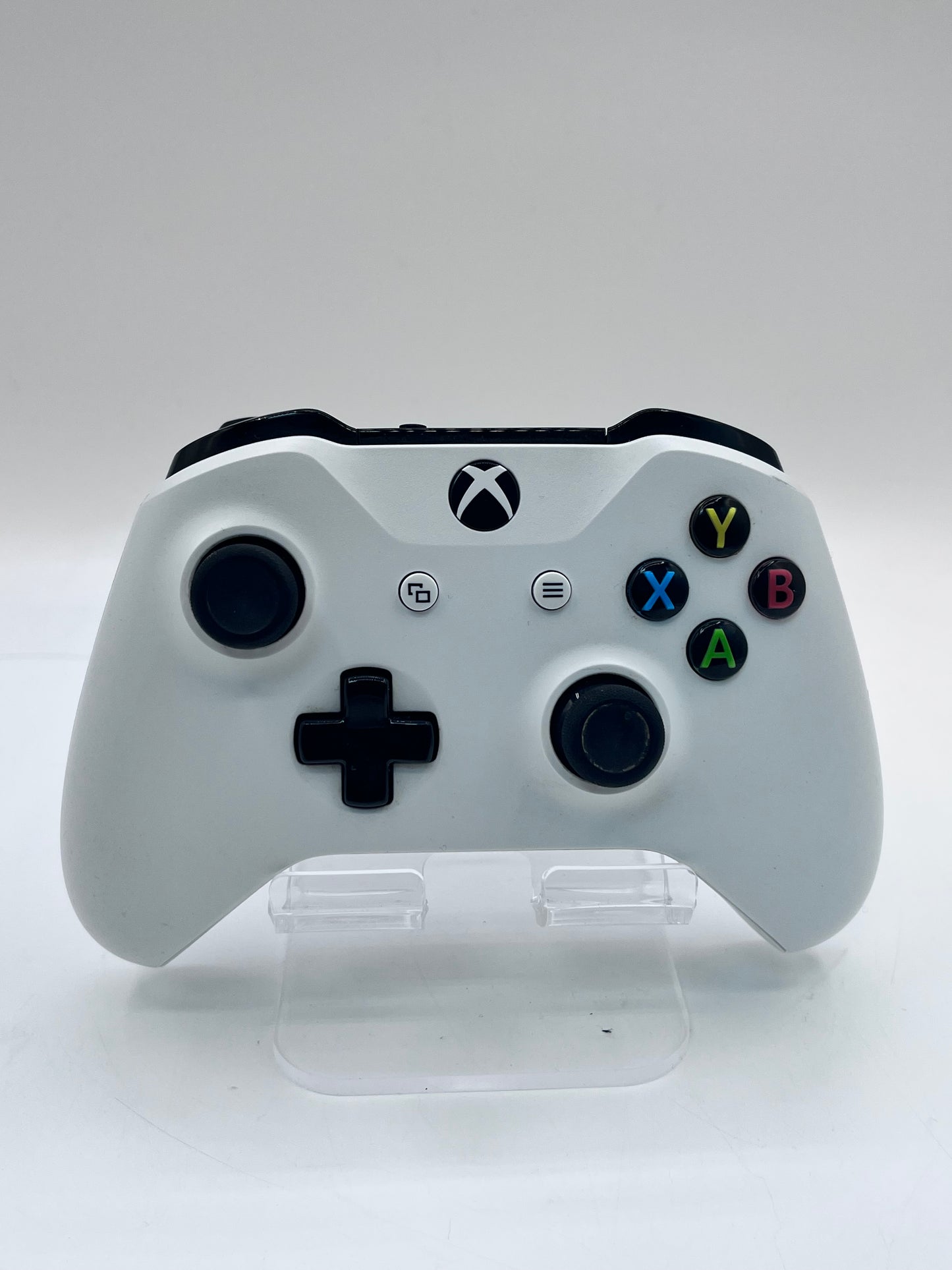 Microsoft Xbox One S 2016 1TB Bundle with 4 games - White