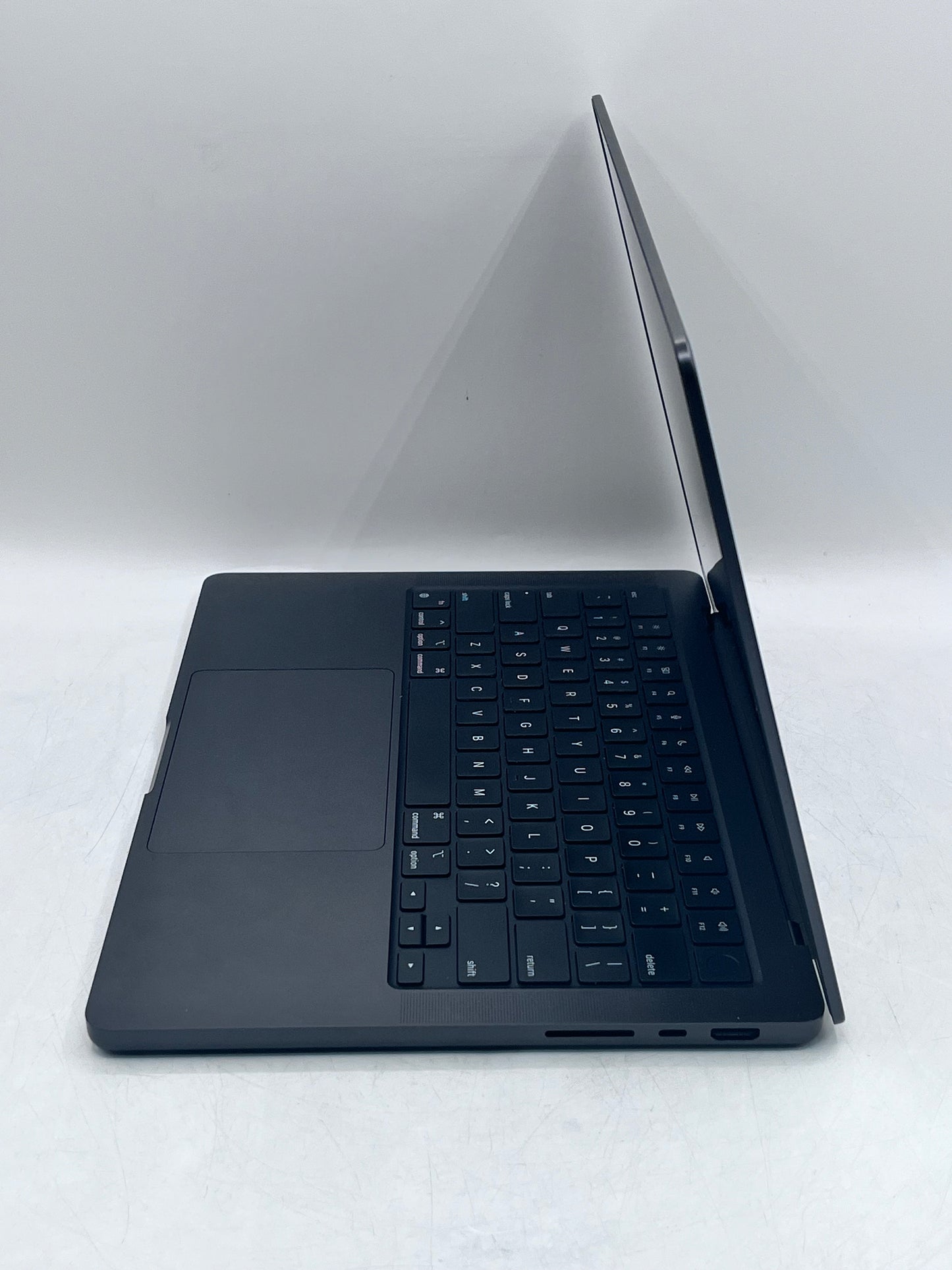Apple MacBook Pro 14-inch M3 Pro (2023) 18GB RAM 512 GB SSD A2992 MRX33LL/A - Space Black
