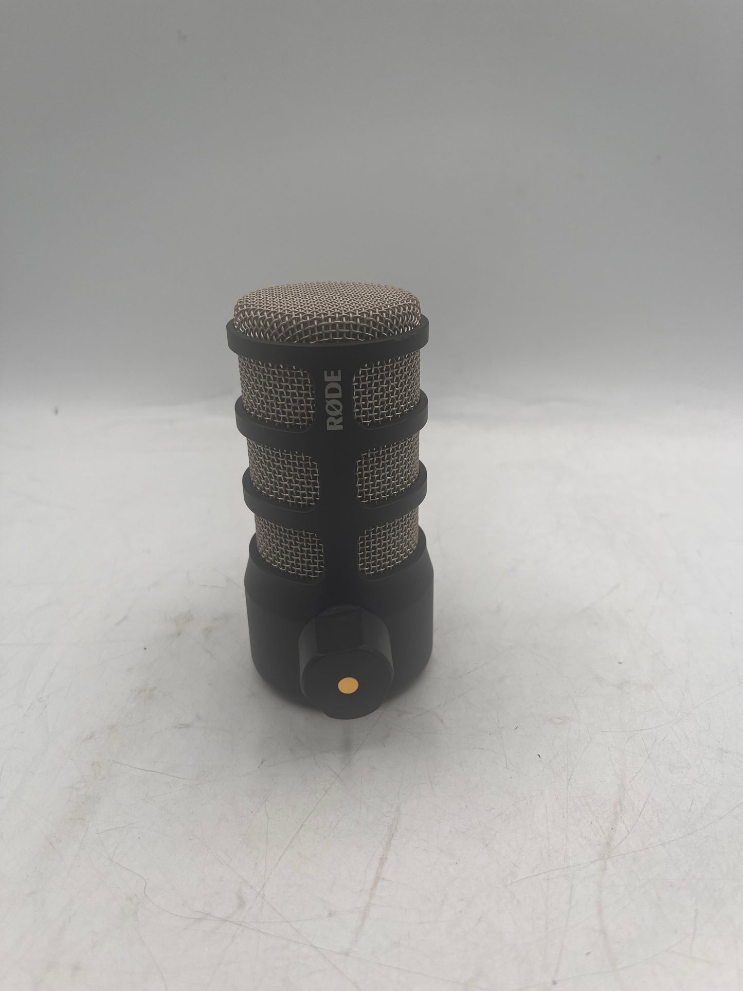 RODE PodMic Dynamic Podcasting Microphone FG0402226