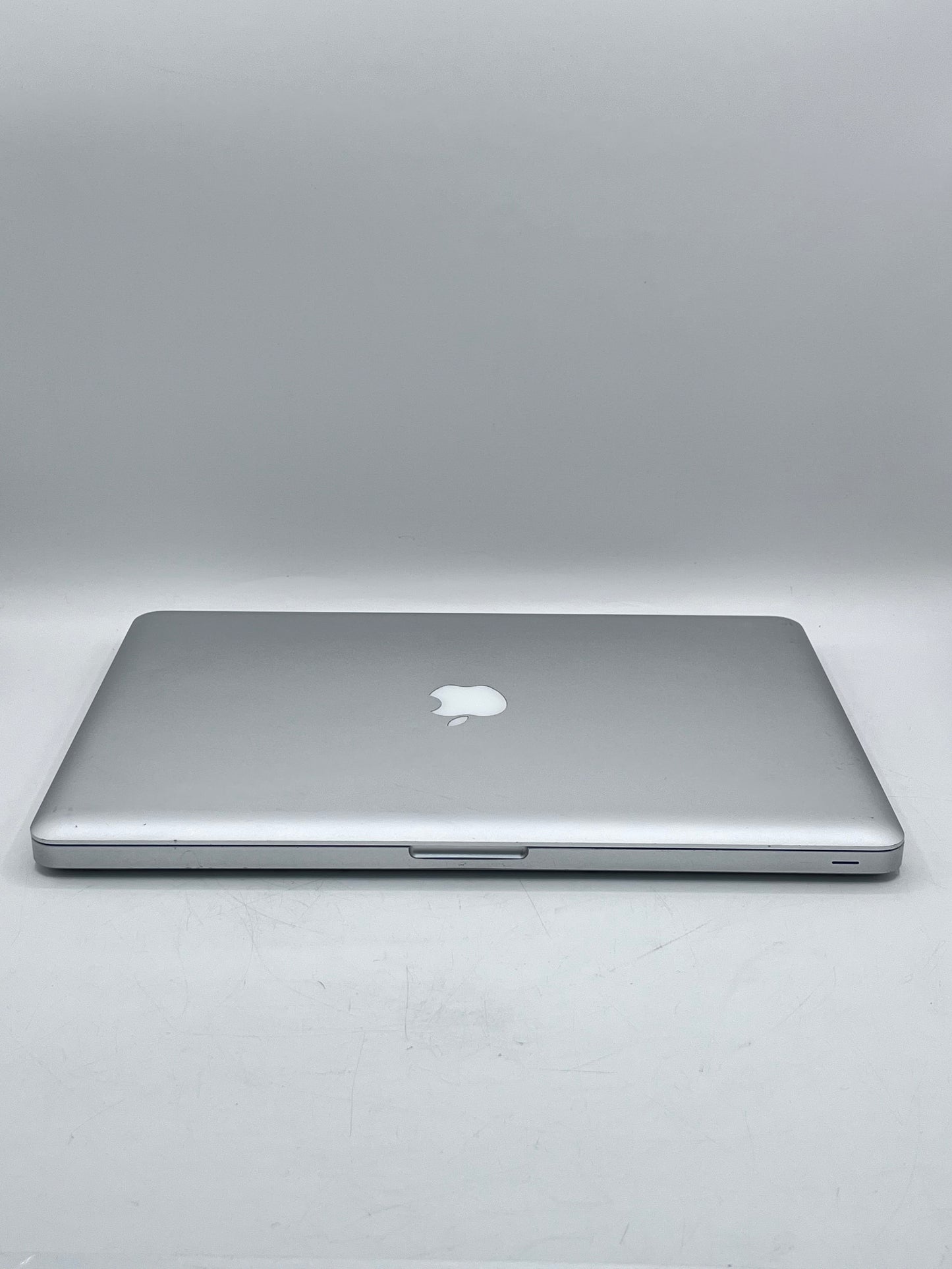 Apple MacBook Pro 15.4" Mid 2012 Intel Core i7 2.3Ghz 4GB RAM 500GB SSD A1286