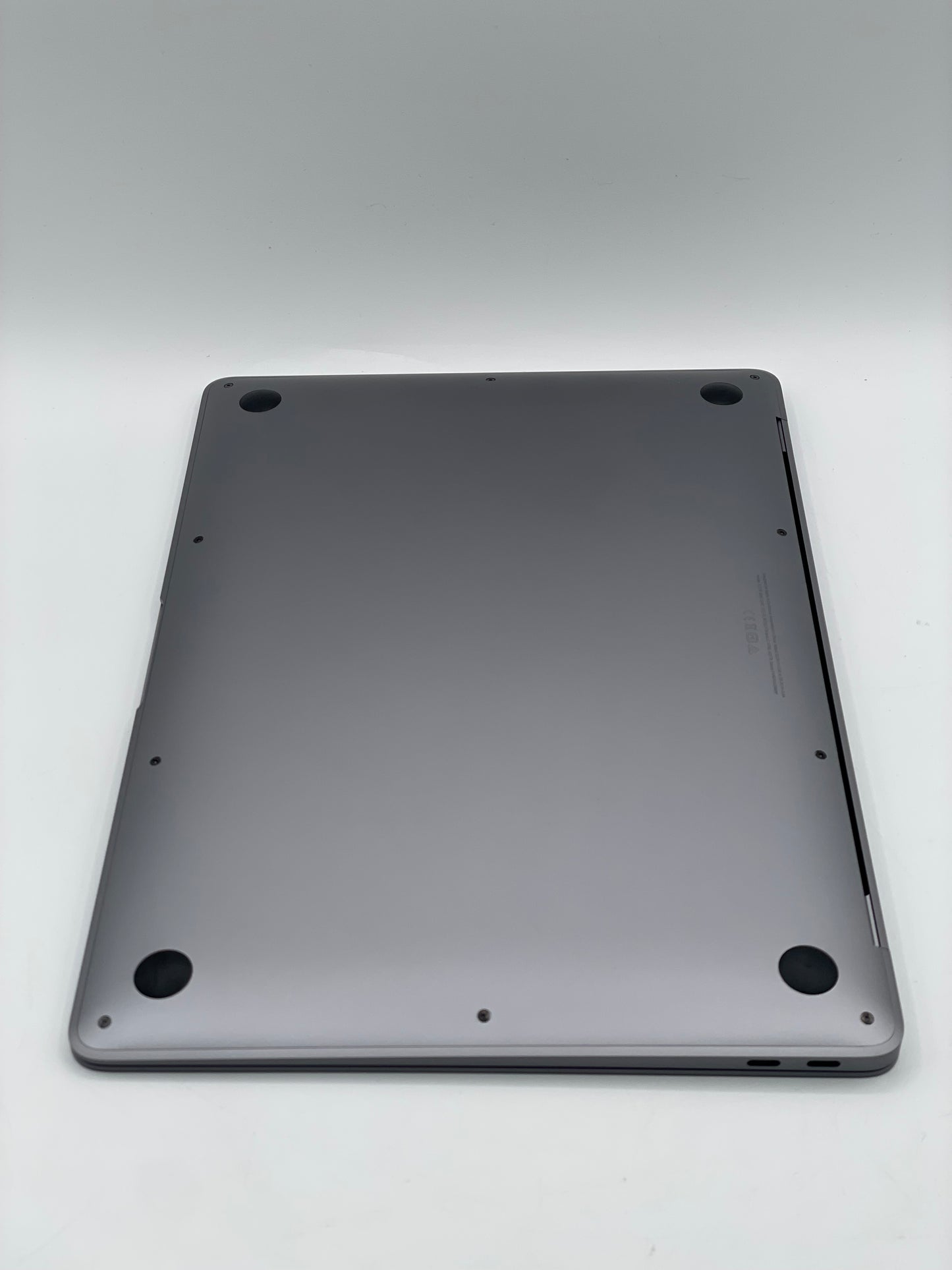 2020 Apple MacBook Air Retina 13" i3 8GB 256GB A2179 Silver - BAD BATT READ