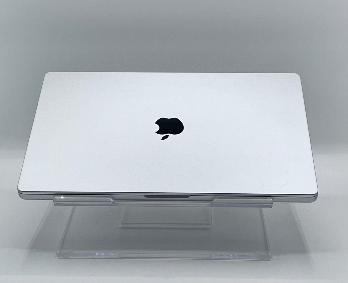 2023 Apple MacBook Pro A2991 MRW63LL/A 16" M3 Pro 36GB 512GB SSD AS IS