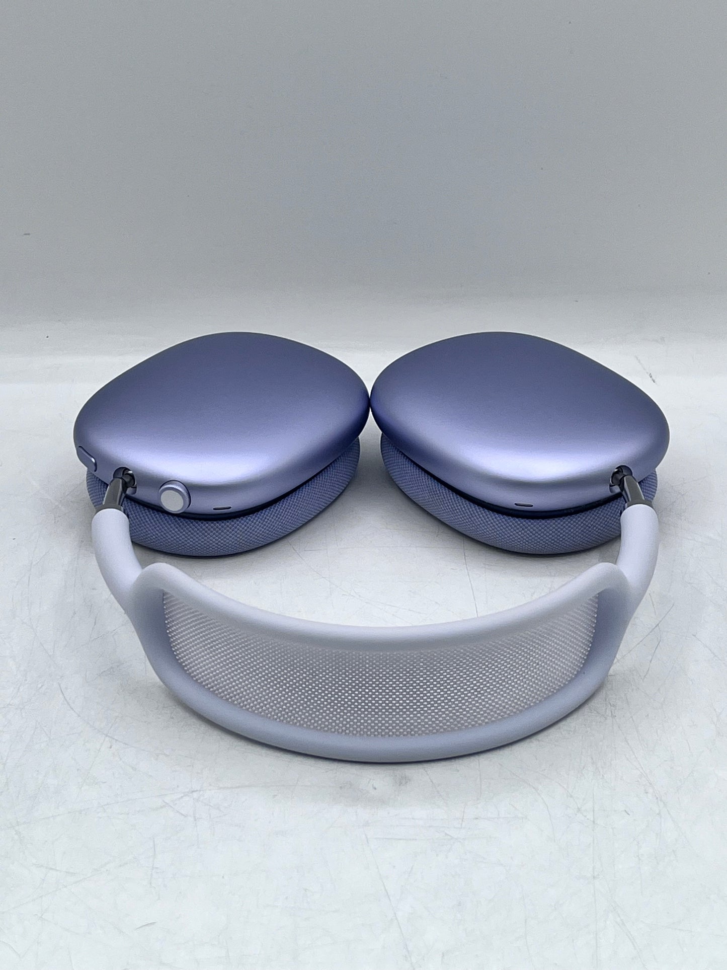 Apple AirPod Pro Max Headphones Case Purple USB-C Bluetooth Noise Cancellation