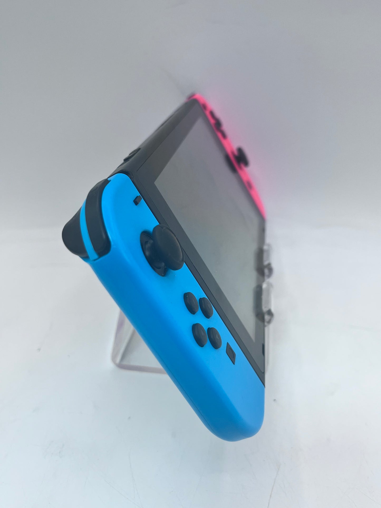 Nintendo Switch HAC-001 2017 32GB with Red and Blue Joycons and Case