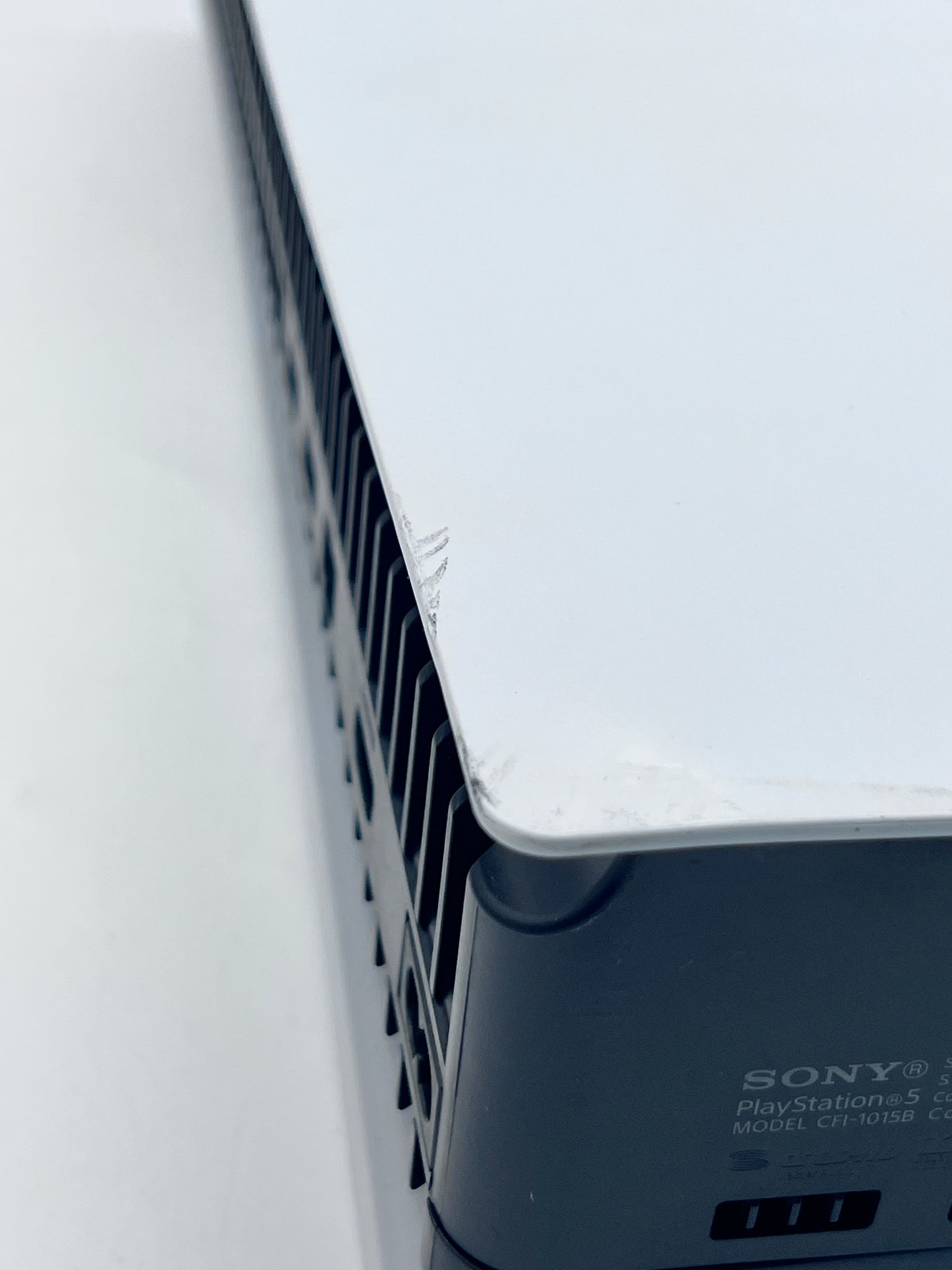 Sony PlayStation 5 Digital Edition CFI-1015B 2020 825GB - White READ