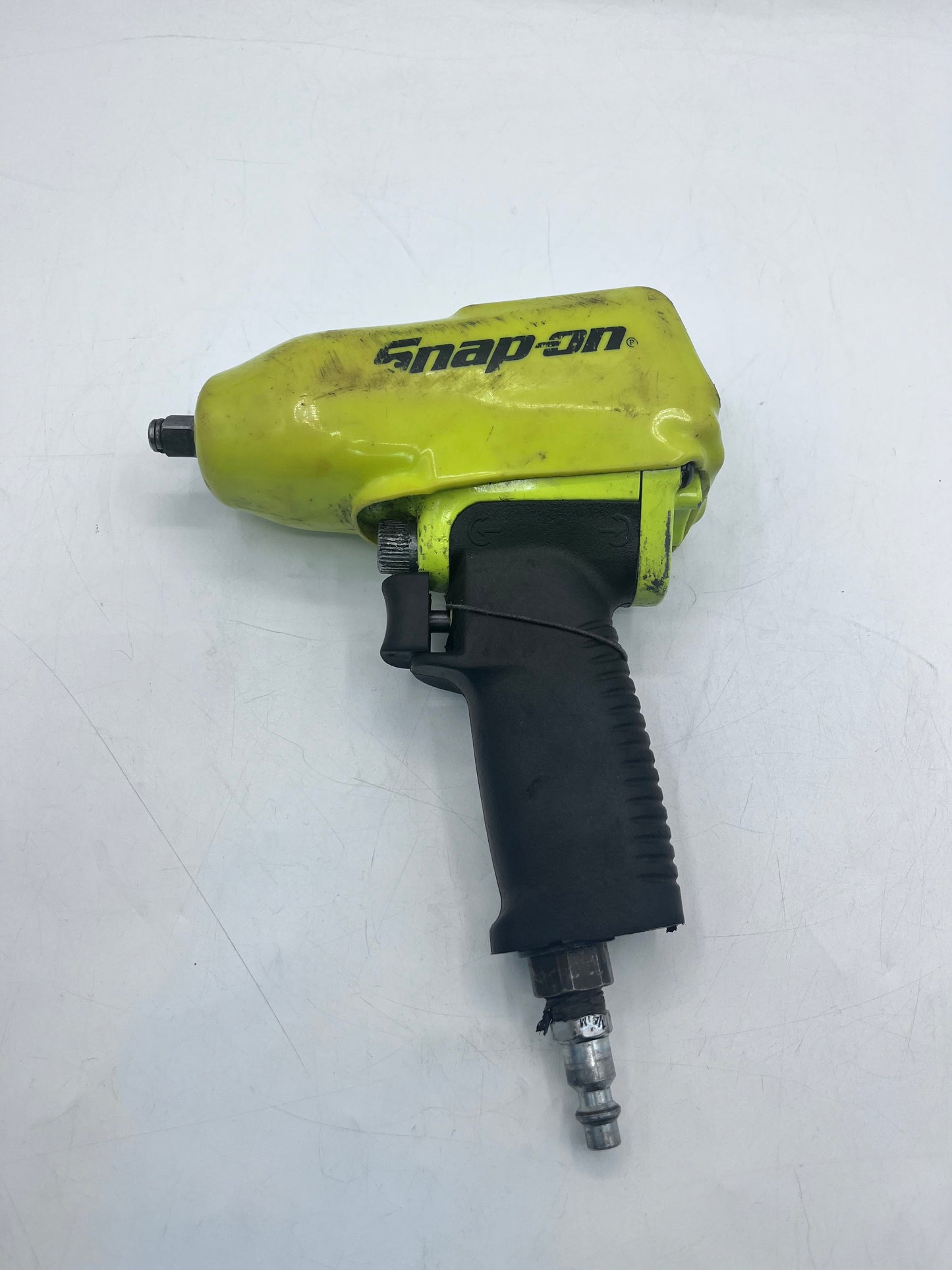 Snap-On MG325 3/8-Inch Drive Air Impact Wrench Yellow w/ Cover