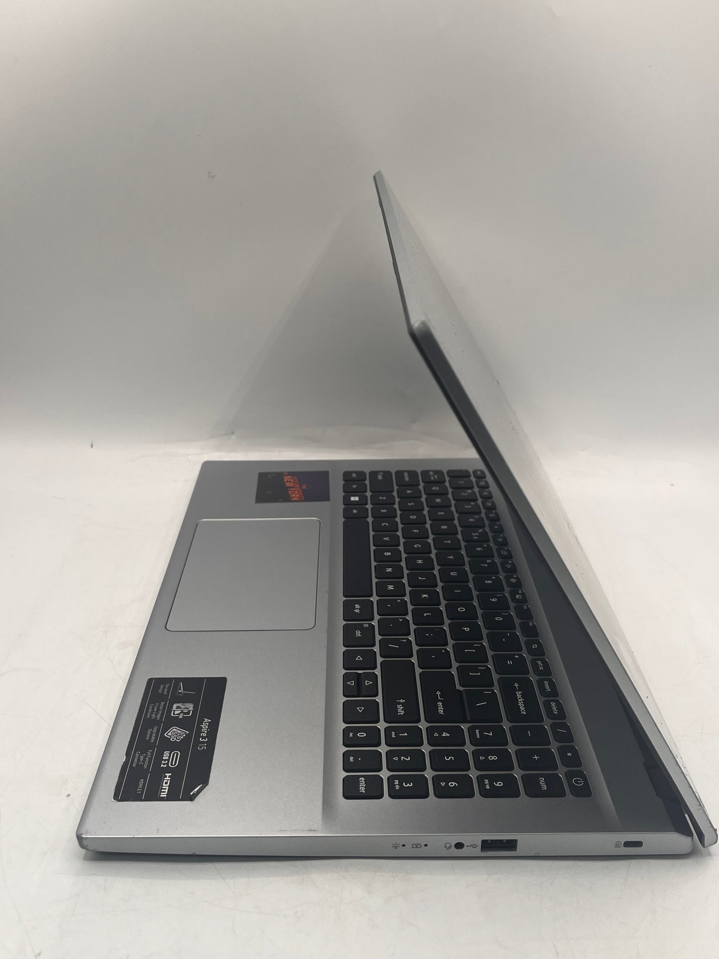 Acer Aspire 3 A315-44P-R7GS 15.6" Laptop Intel Core m5 16GB 128GB Silver