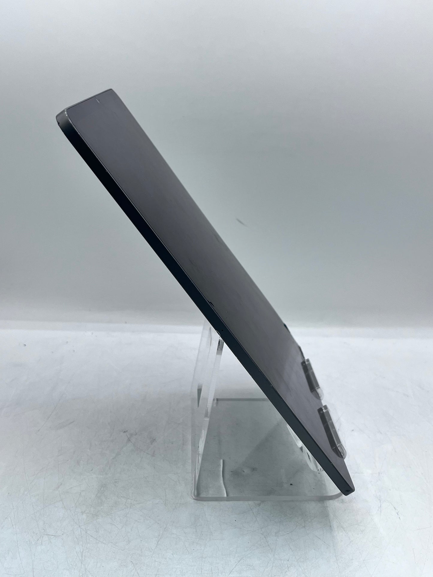 Apple iPad Pro 5th Gen 128GB Wi-Fi MHNF3LL/A A2378 - Spice Gray READ