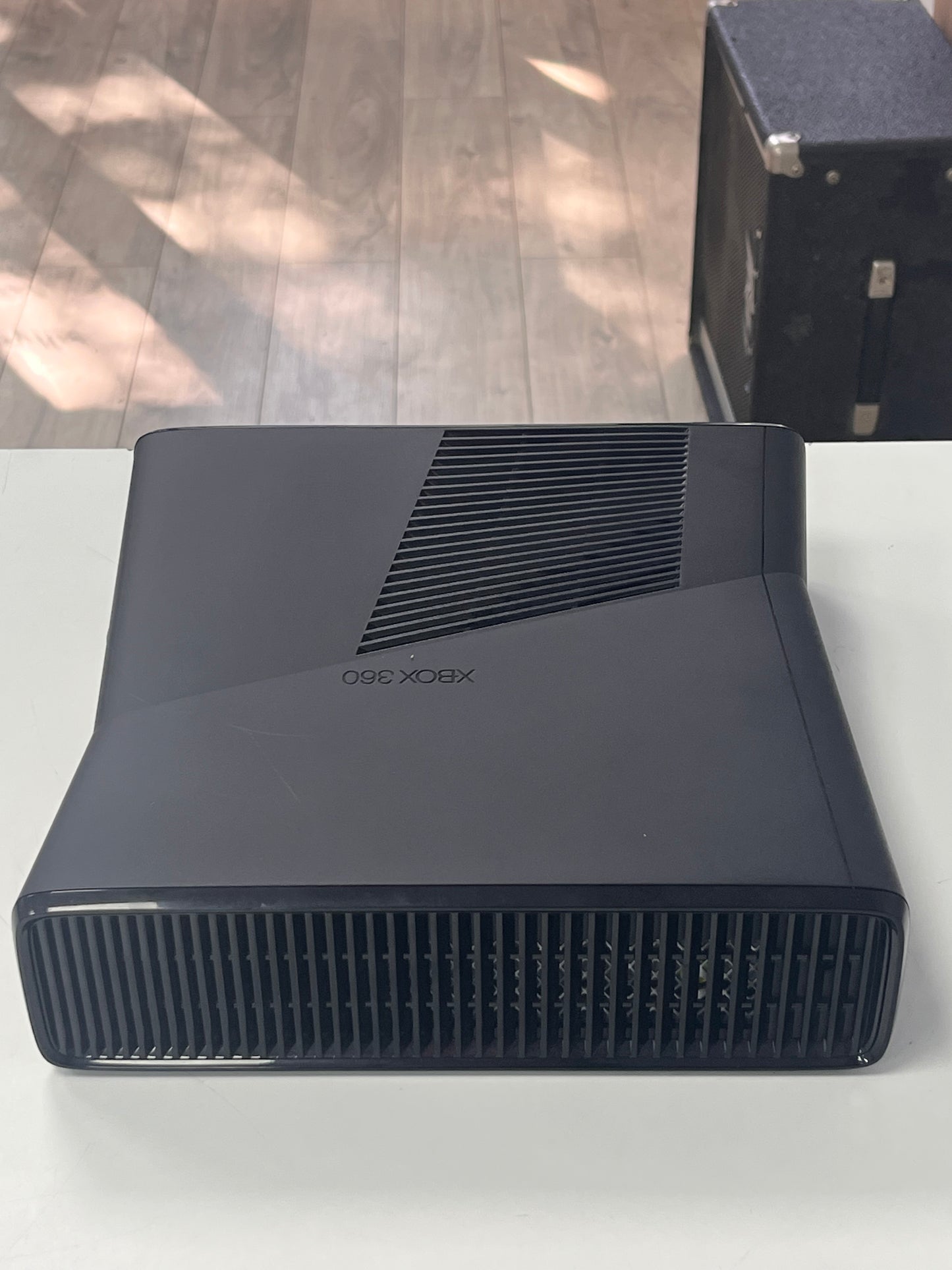 Microsoft Xbox 360 S (1439) 2010 Black 4GB Video Game System