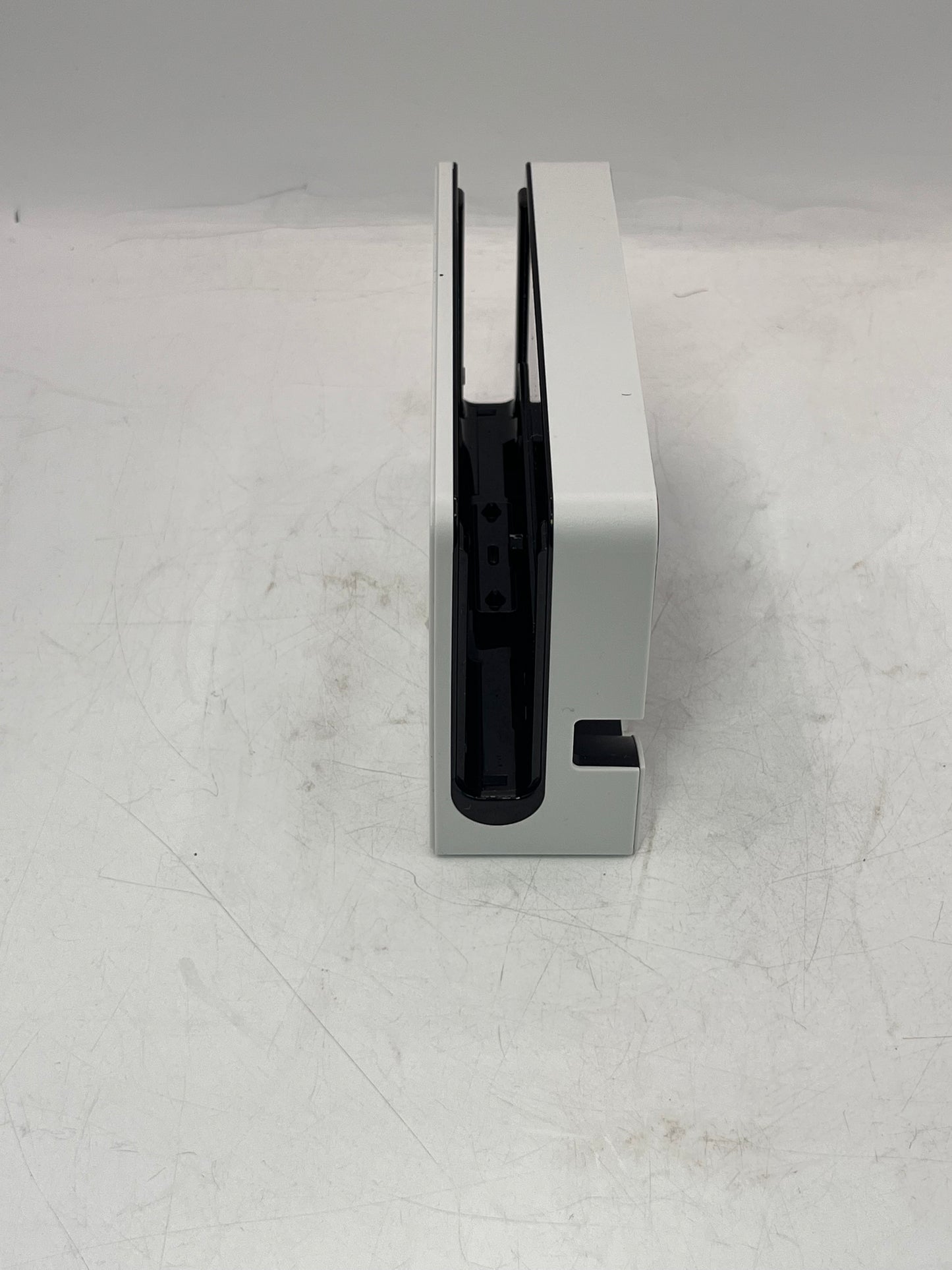 Nintendo Switch OLED (HEG-001) 2021 64GB Video Game System White