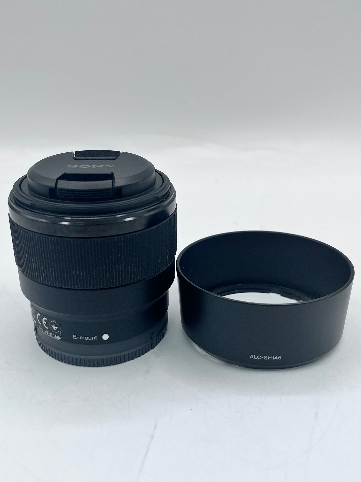 Sony SEL50F18F 1.8 - 50mm f/1.8 E-Mount Standard Prime SEL50F18F Free Shipping