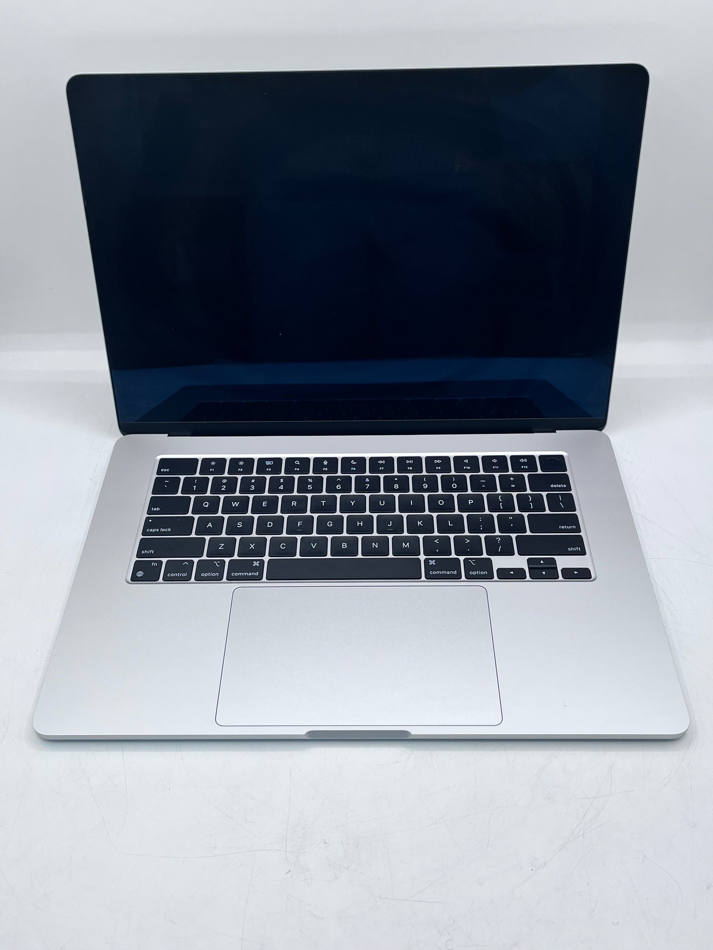 2023 Apple MacBook Air 15" (256GB SSD, M2, 8GB) Laptop - MQKP3LL/A Battery Cycle Count 55