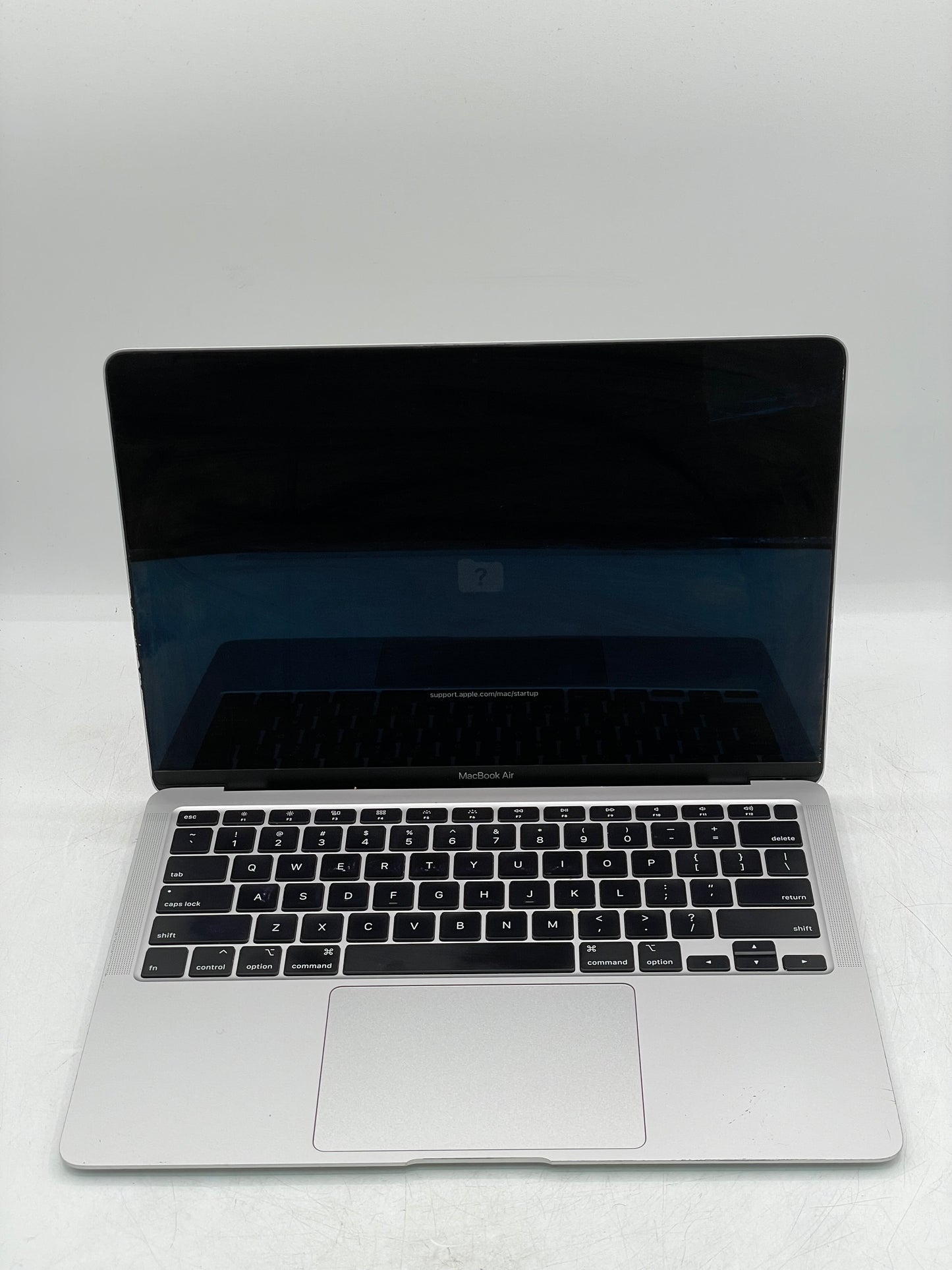 Apple MacBook Air Retina A2179 MWTJ2LL/A 2020 Intel i3 8GB  256GB - Silver READ