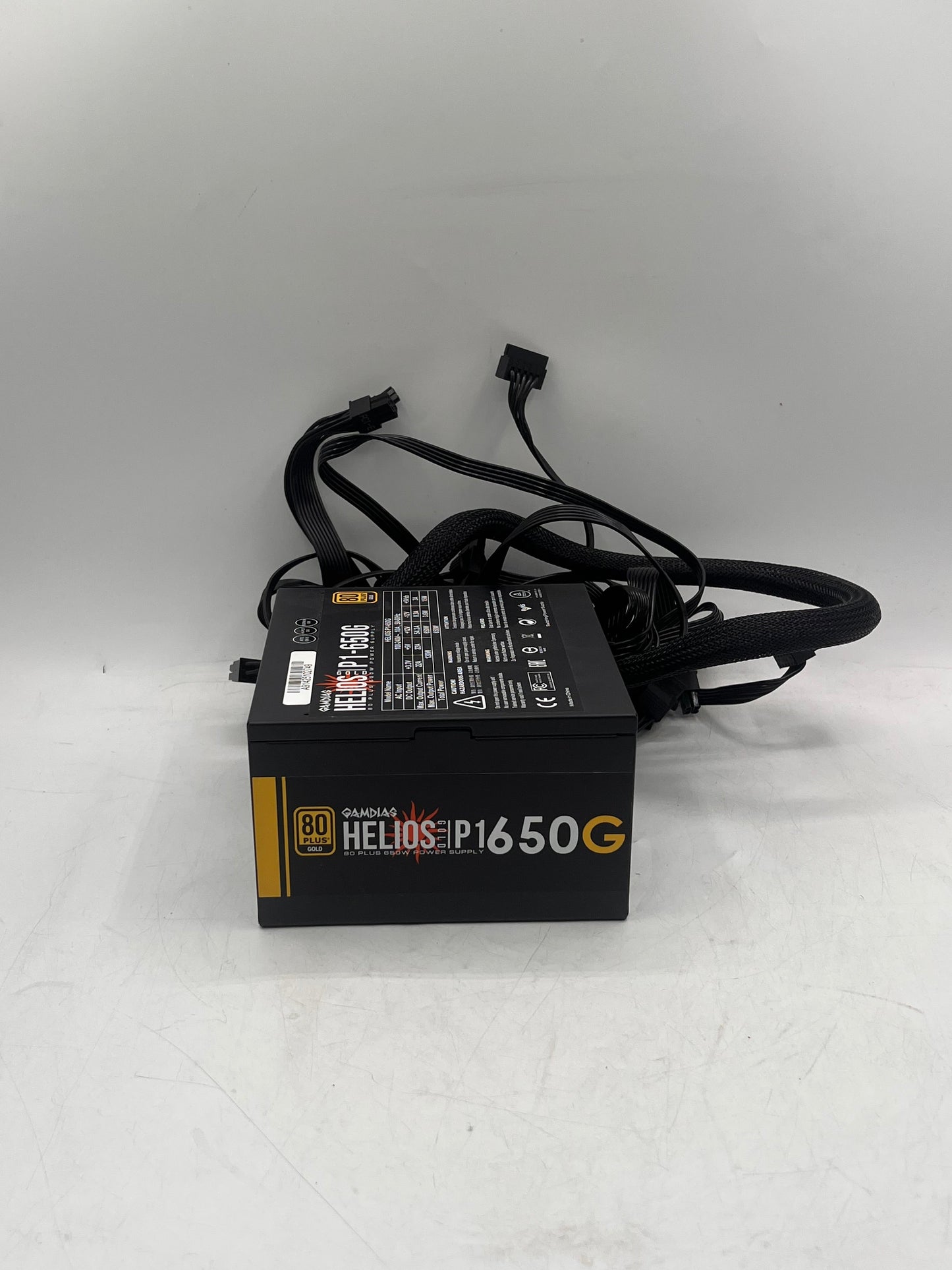 GAMDIAS HELIOS P1-650G 650W 80 Plus Gold ATX Power Supply