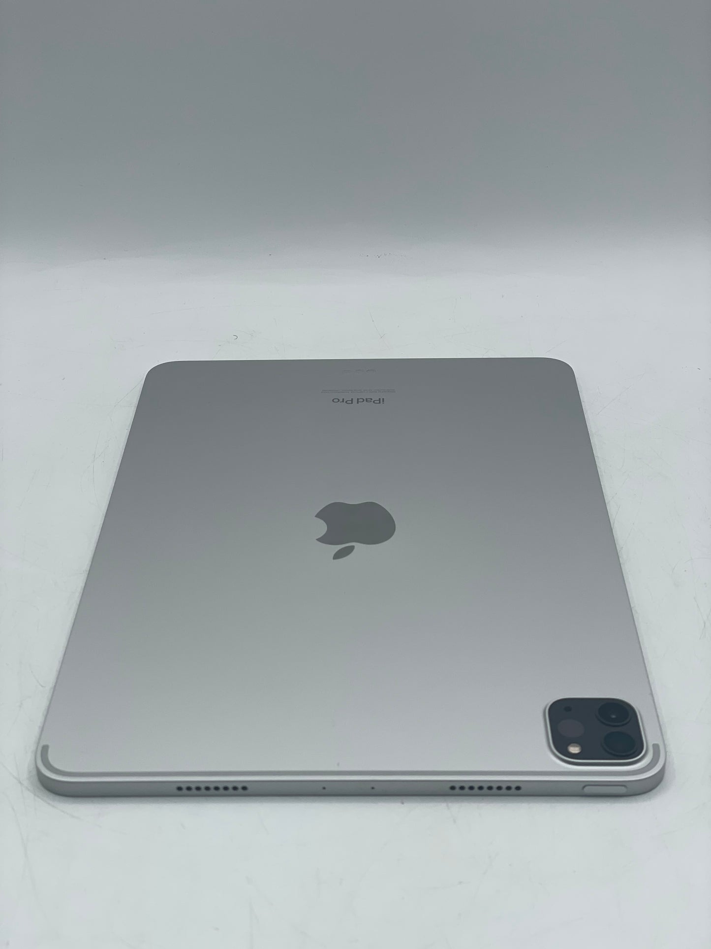 Apple iPad Pro 11" 4th Gen A2759 MNXE3LL/A 128 GB Wi-Fi Only Silver READ