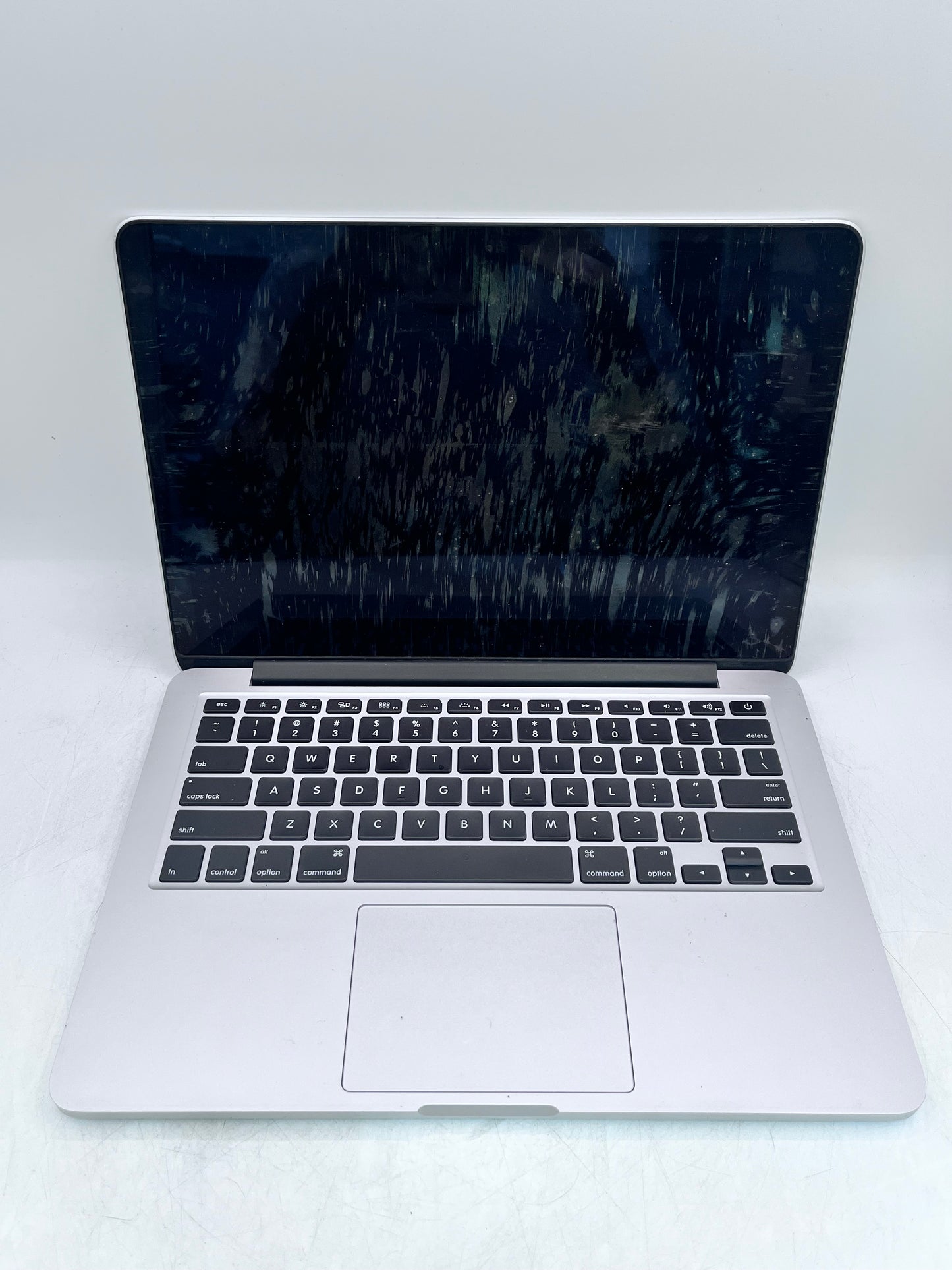 Apple MacBook Pro 13" A1502 2015 - Broken, 8GB RAM, 128GB SSD