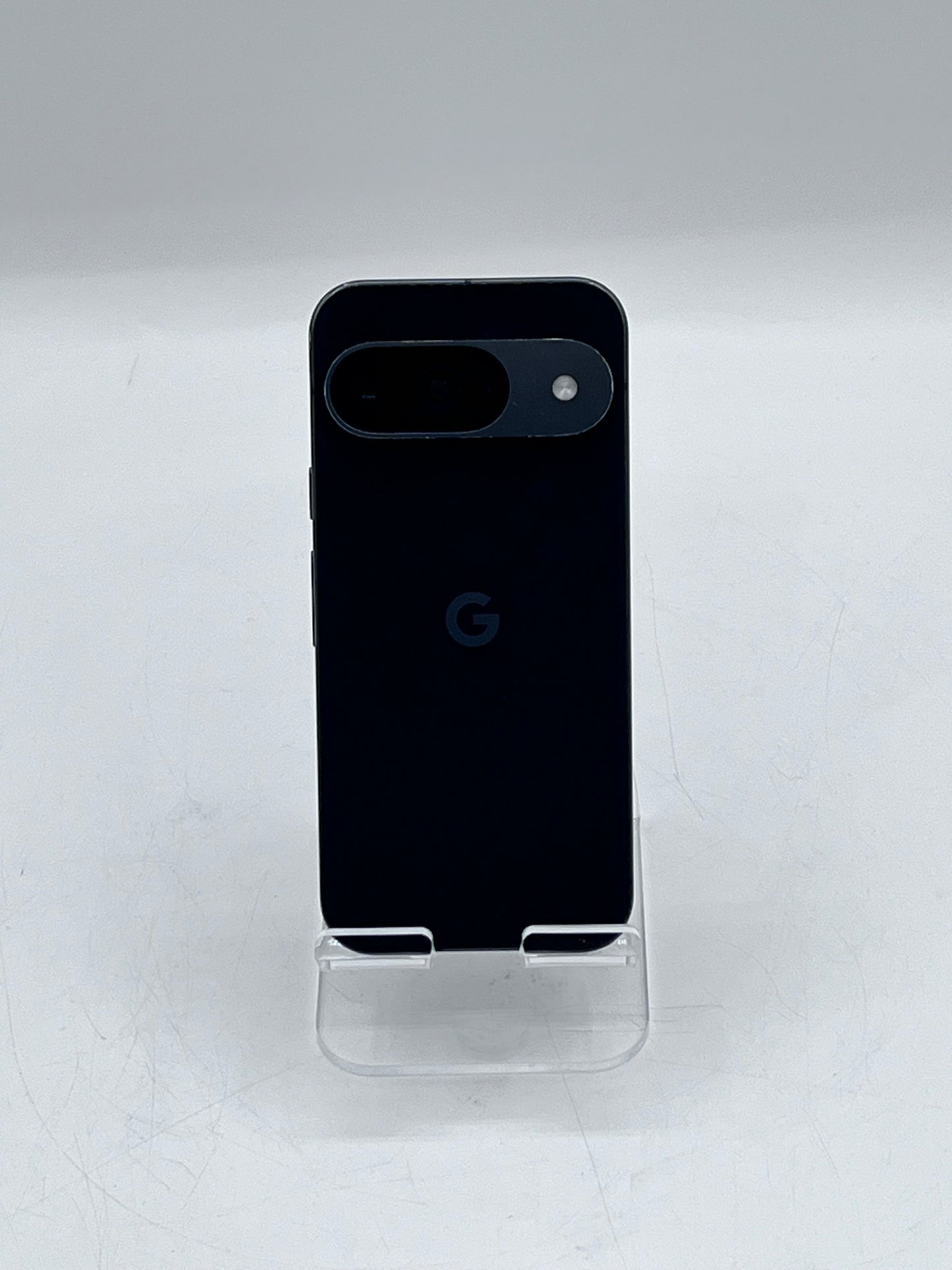 Google Pixel 9 - 128GB Space Gray G2YBB Used with Box - Clean IMEI