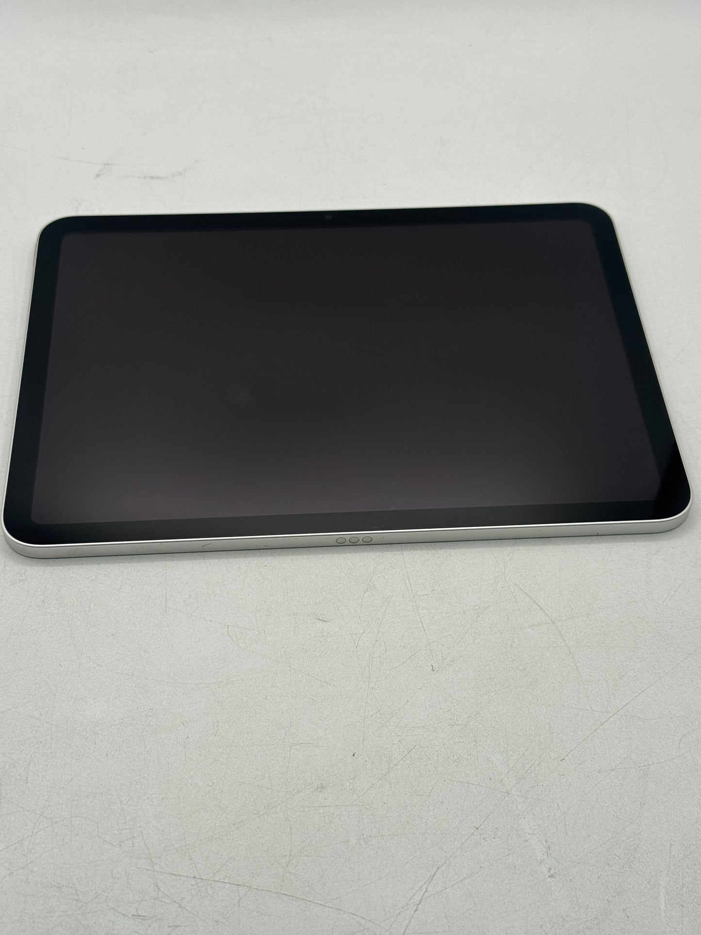 Apple iPad 10th Gen A2696  64GB Wi-Fi Only Silver Free Shipping READ