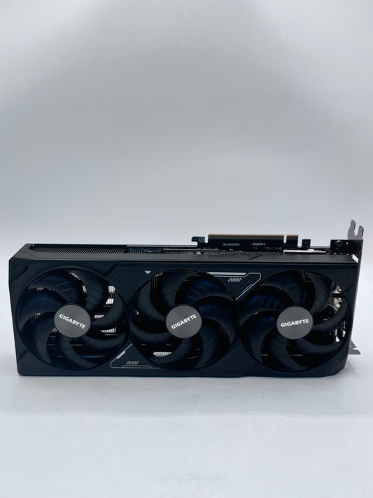 GeForce RTX 5070 Ti WINDFORCE OC SFF 16G 16GB GDDR7 Graphics Card Free Shipping