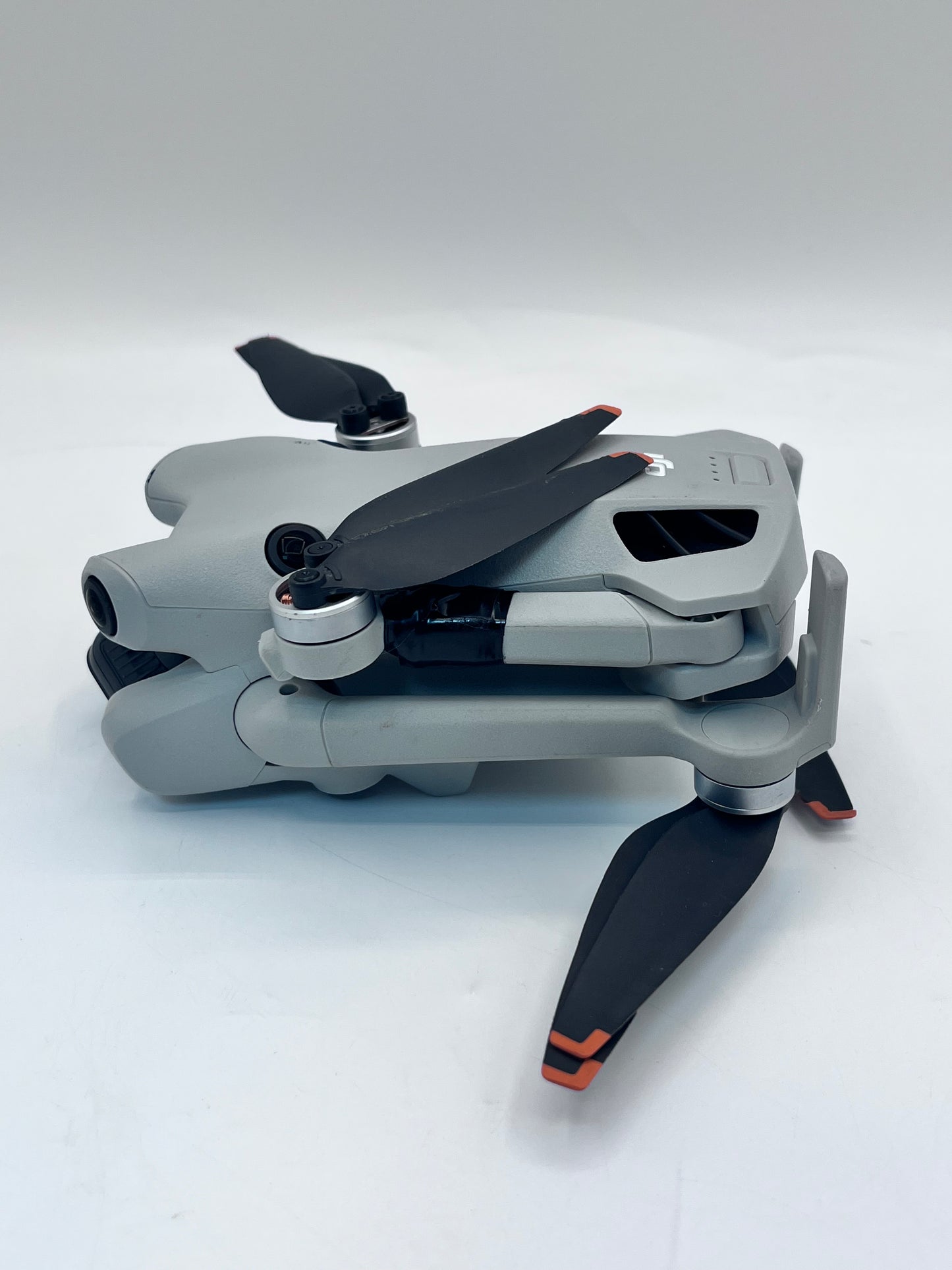 DJI Mini 4 Pro Drone - Space Gray READ