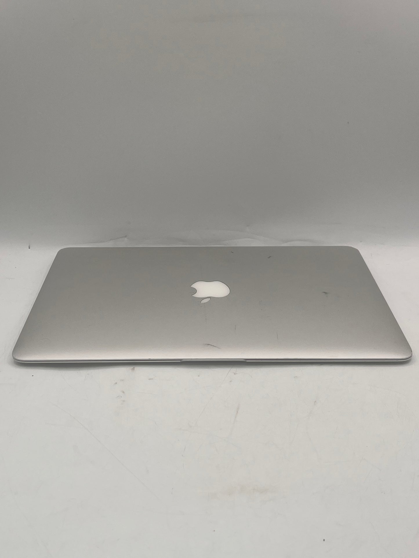 Apple MacBook Air 13" A1466 2015 Core i5 8GB 128GB Silver No charger