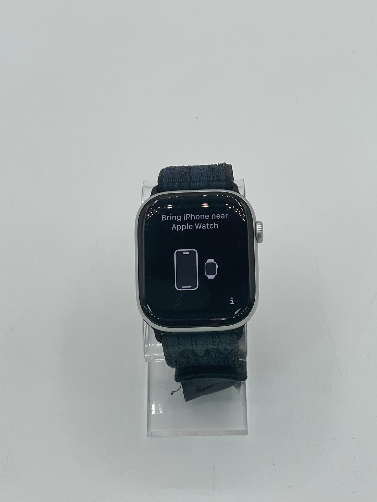 GPS Only Apple Watch Series 10 46MM Aluminum A2999 MWY23LW/A Silver & Nike Band