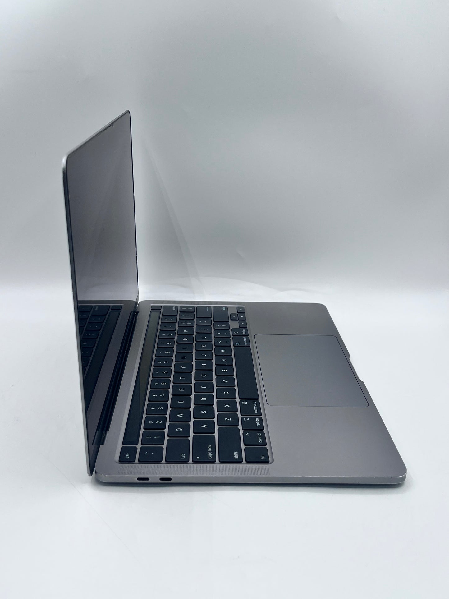 2020 Apple MacBook Pro 13" A2289 i5 @ 1.4GHz 8GB 256GB Silver